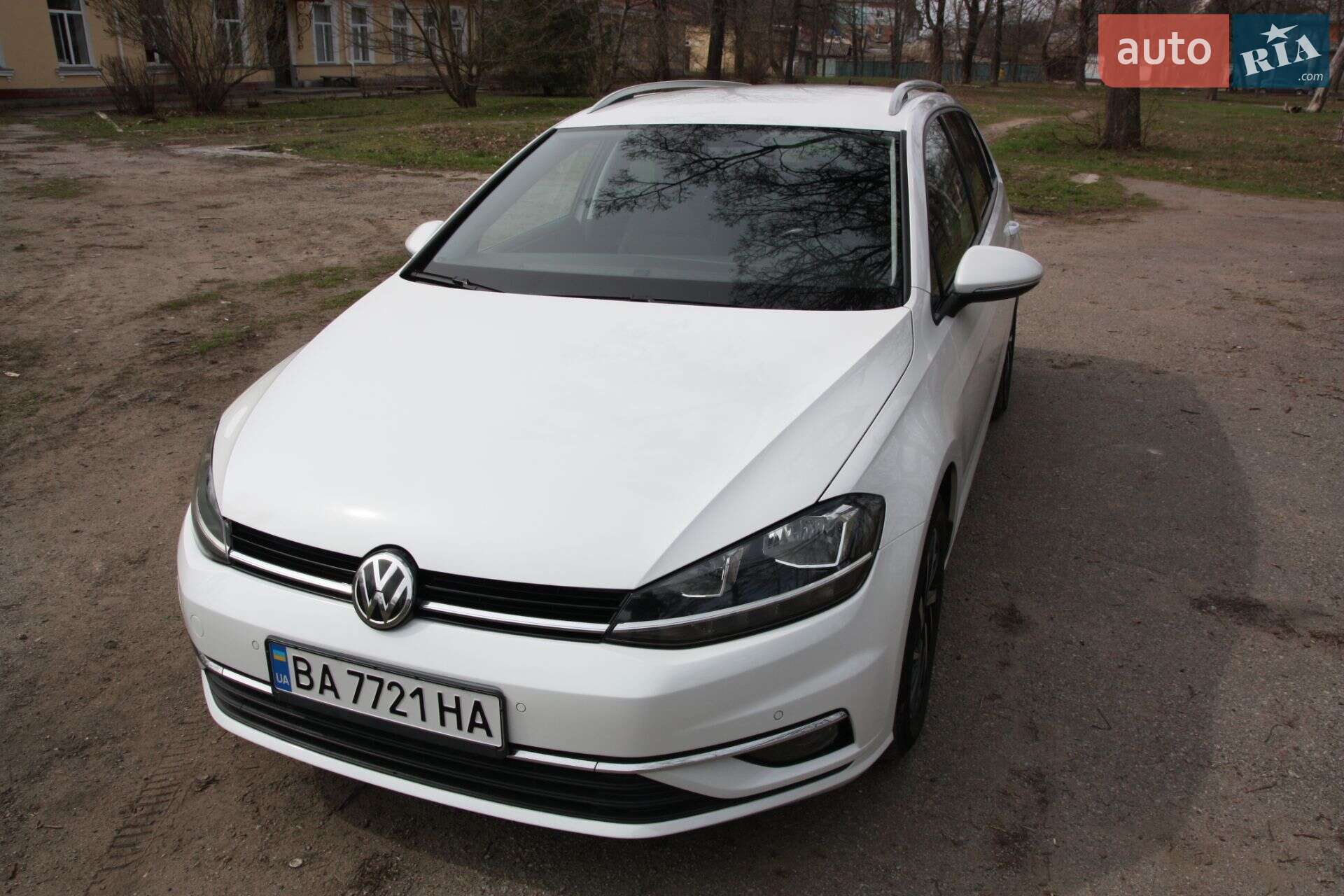 Volkswagen Golf 2017 VIN WVWZZZAUZJP559364 фото оголошення 6 з 44