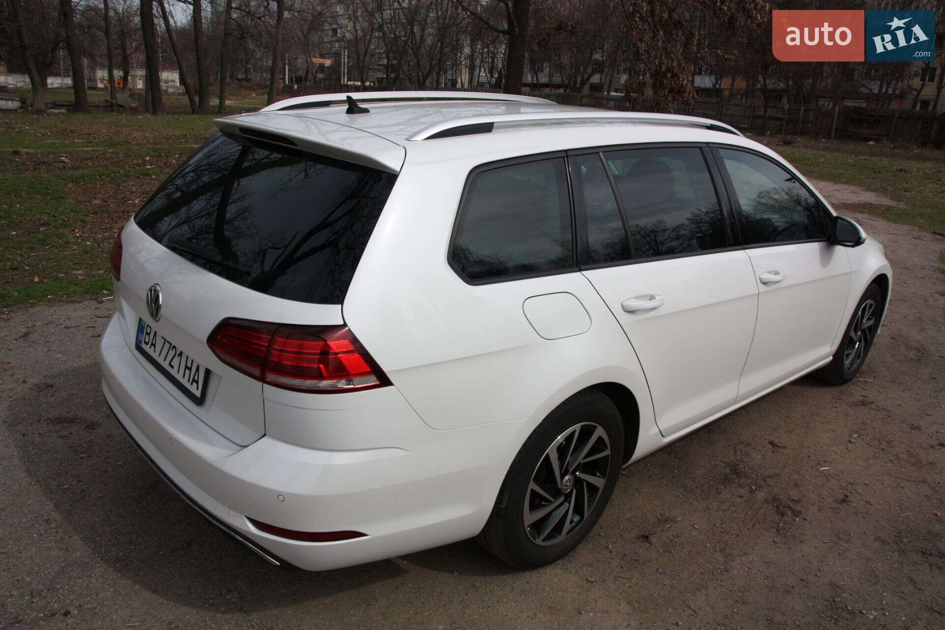 Volkswagen Golf 2017 VIN WVWZZZAUZJP559364 фото оголошення 7 з 44