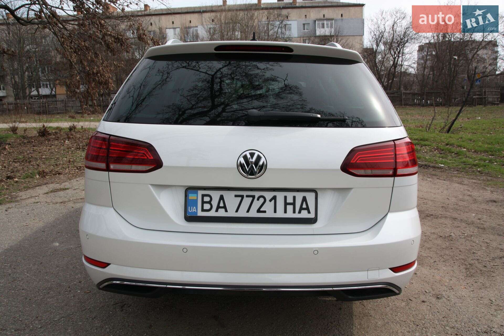Volkswagen Golf 2017 VIN WVWZZZAUZJP559364 фото оголошення 40 з 44