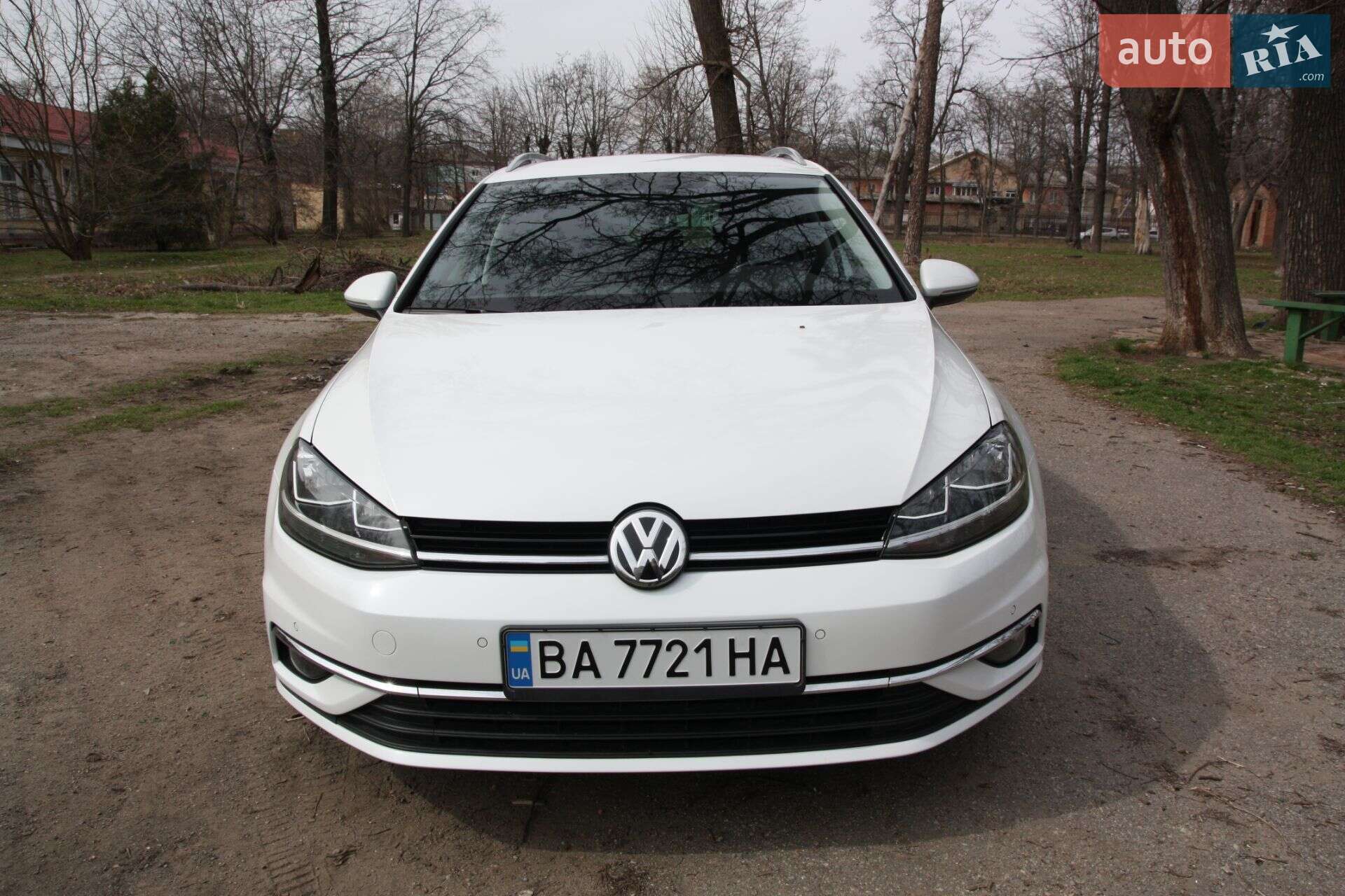 Volkswagen Golf 2017 VIN WVWZZZAUZJP559364 фото оголошення 41 з 44