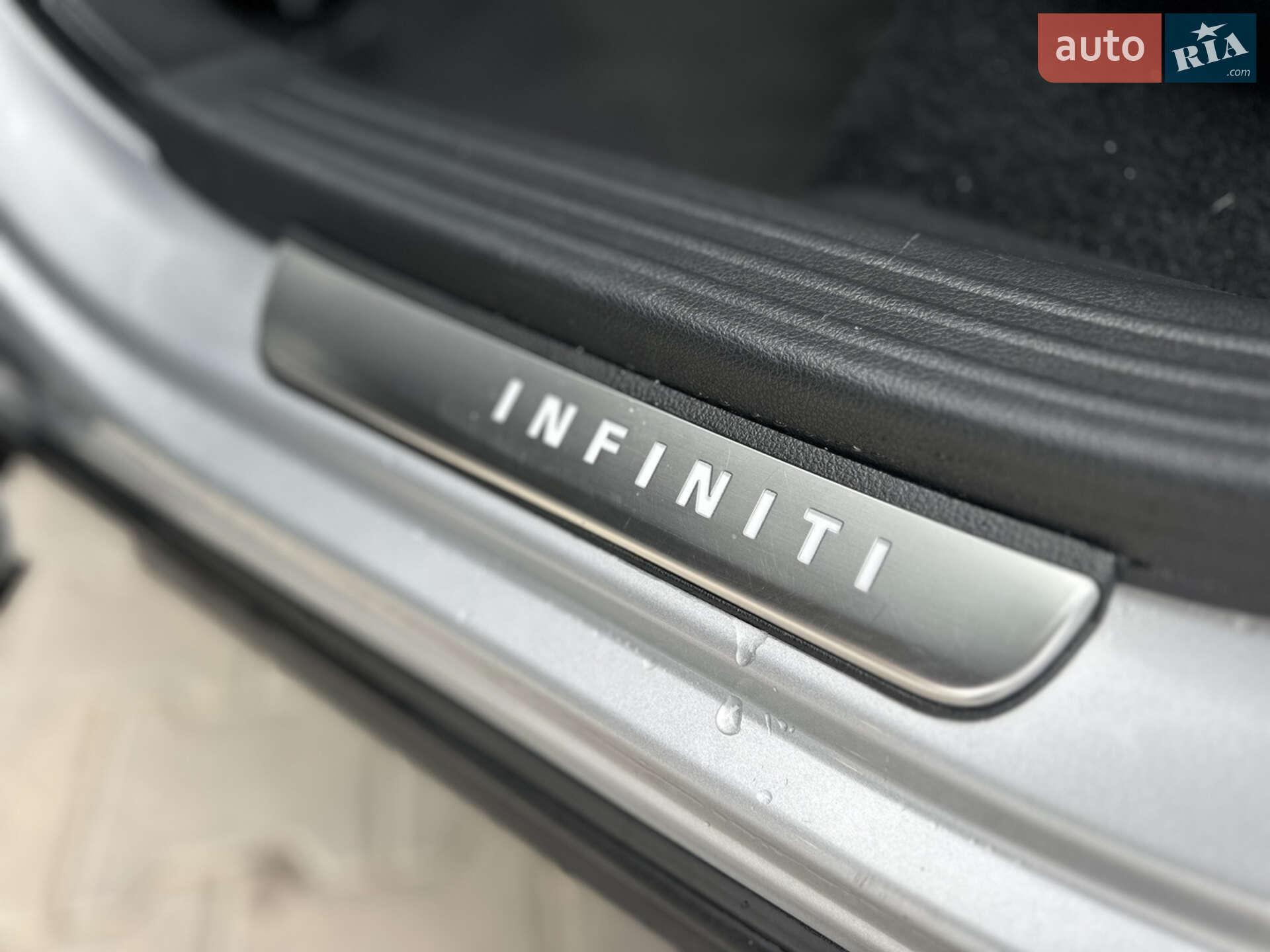 Infiniti QX50 2018 VIN 3PCAJ5M16KF107320 фото оголошення 29 з 48