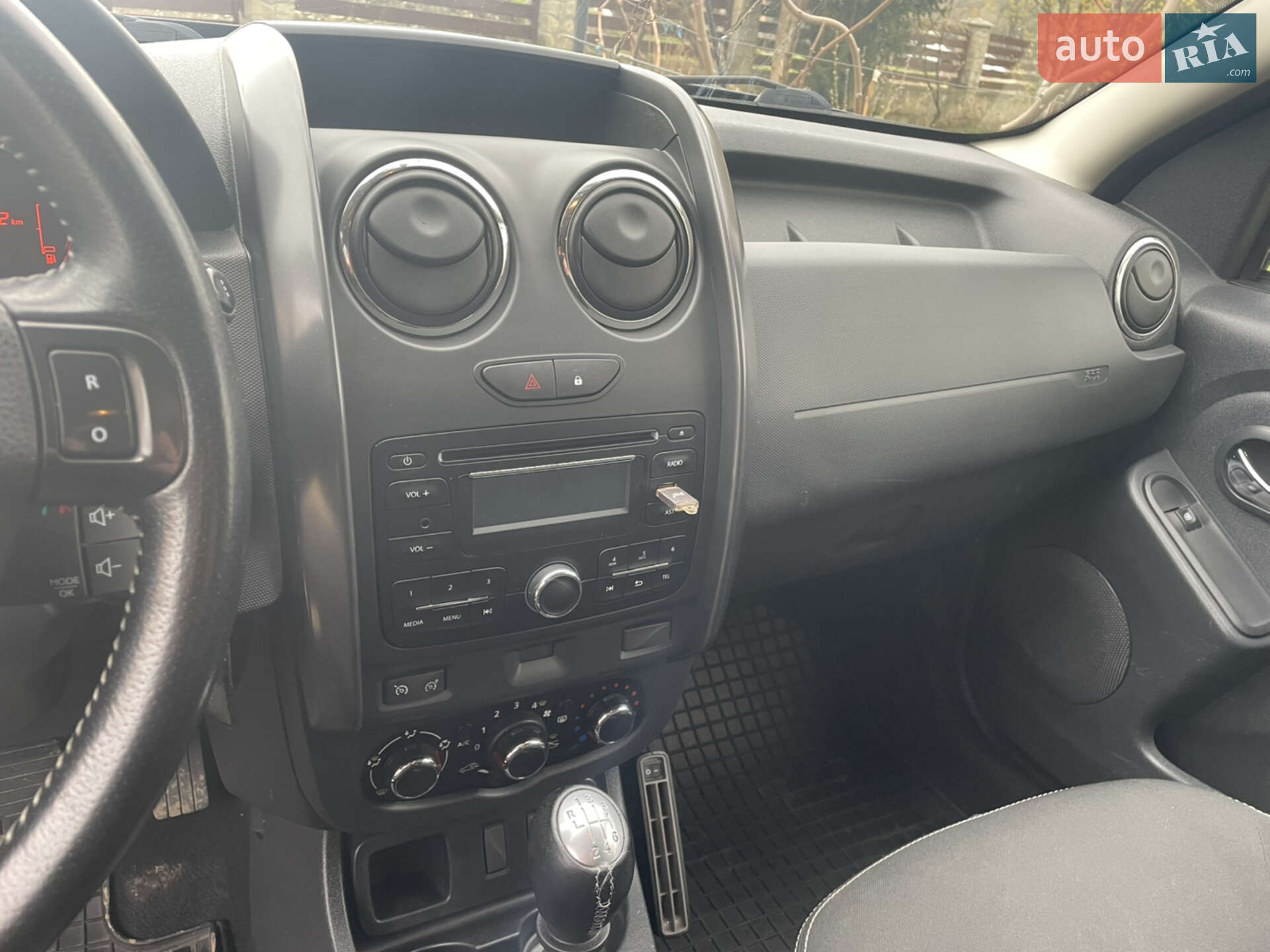 Dacia Duster 2015 VIN UU1HSDA2652584711 фото оголошення 5 з 12