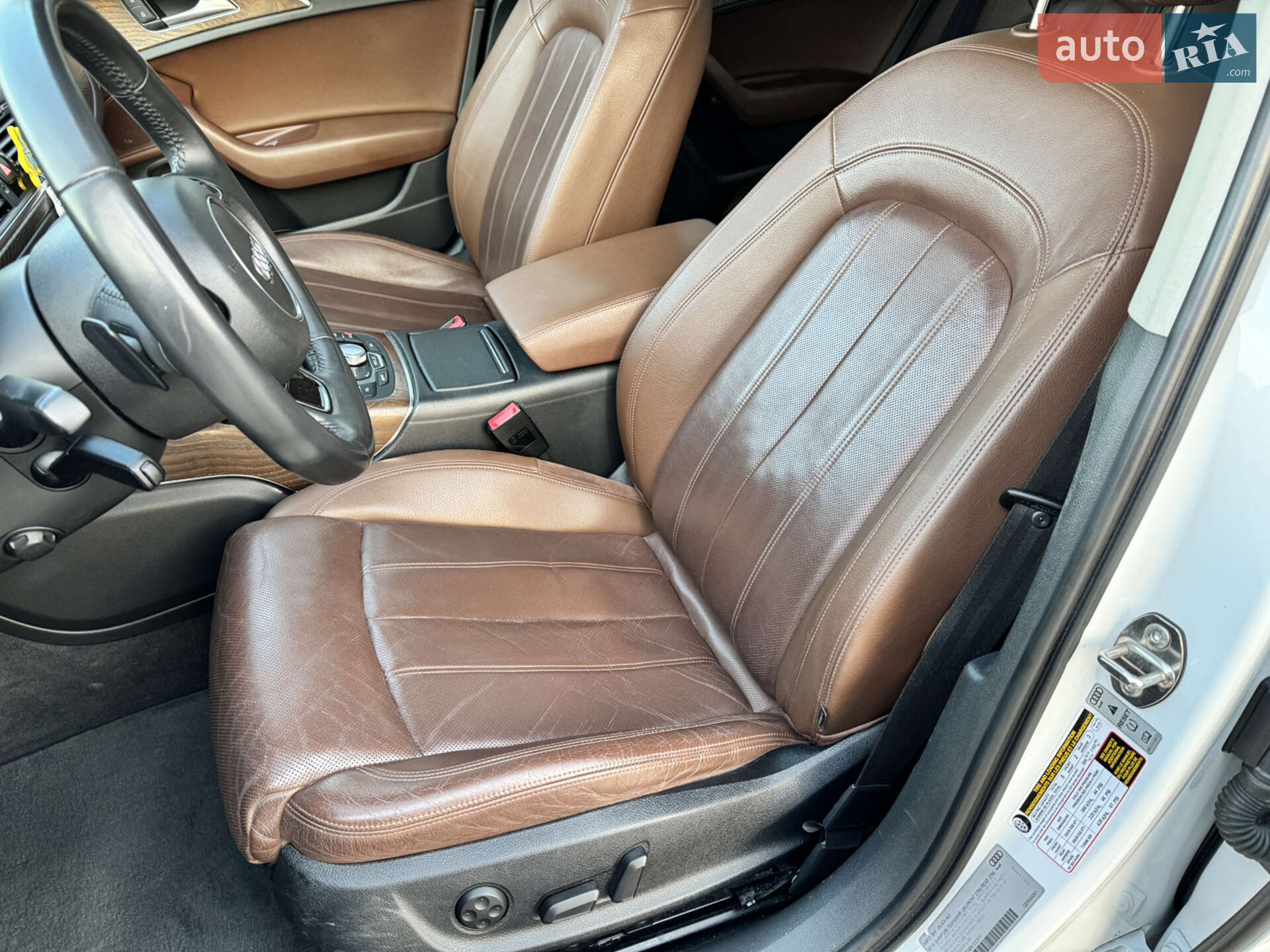 Audi A6 2014 VIN WAUHGAFC4EN122311 фото оголошення 130 з 145