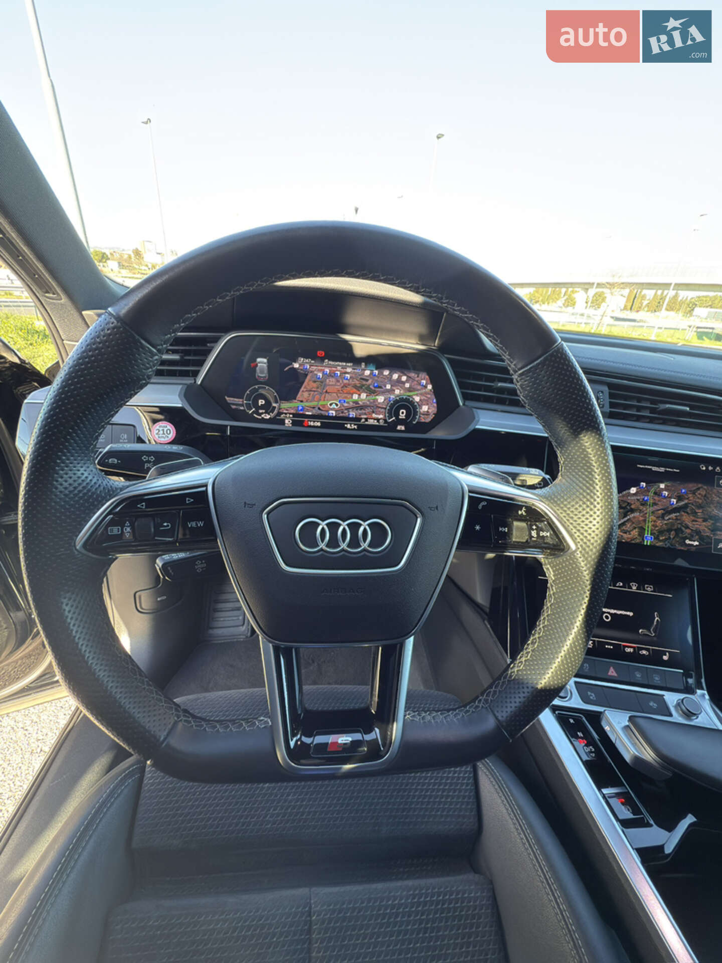 Audi e-tron 2021 VIN WAUZZZGE9MB029619 фото оголошення 10 з 24