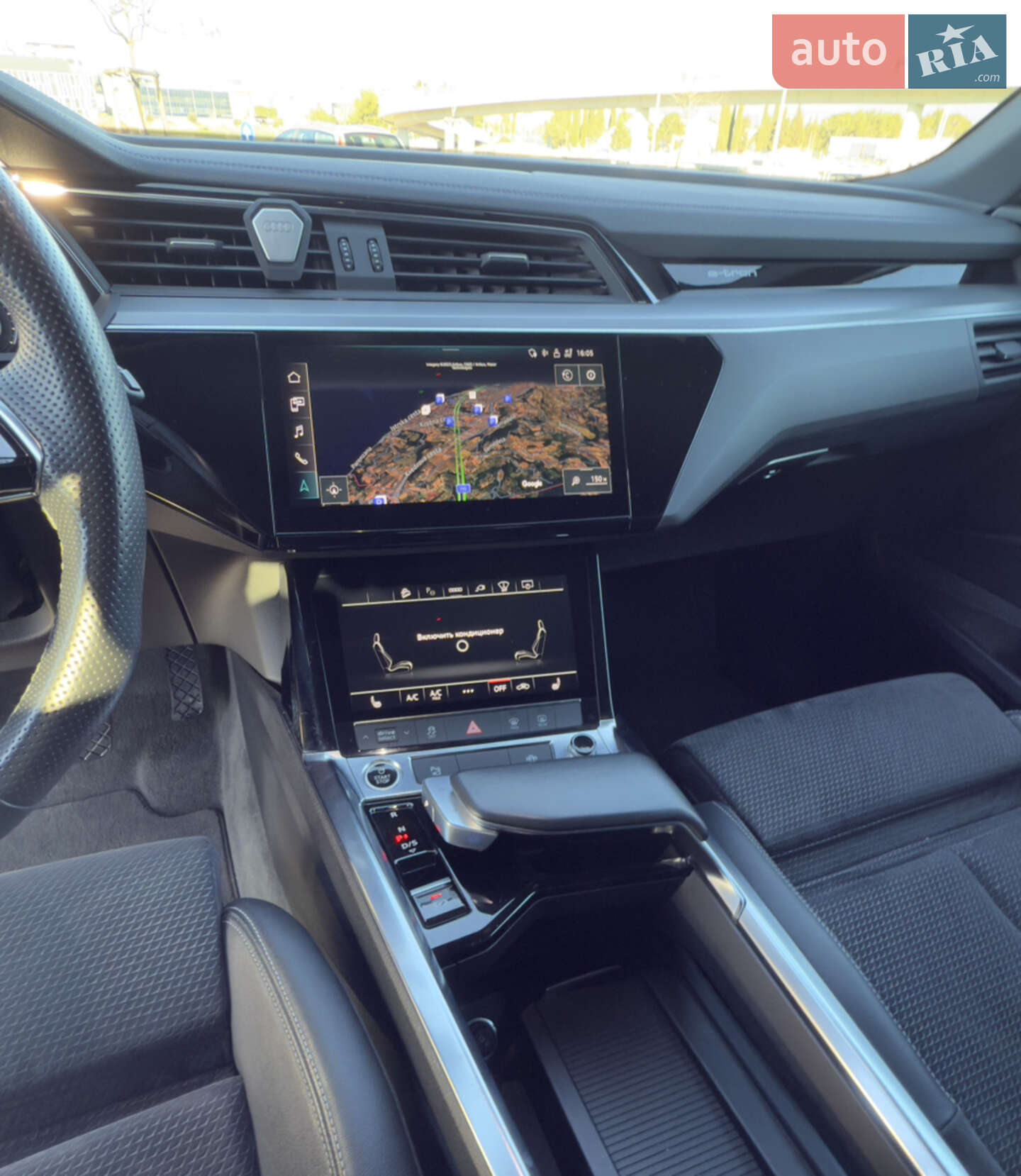 Audi e-tron 2021 VIN WAUZZZGE9MB029619 фото оголошення 12 з 24