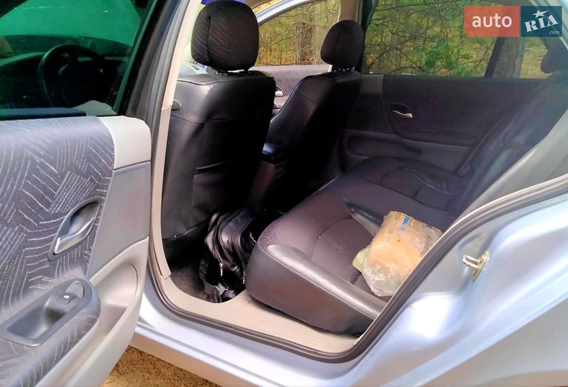 Renault Laguna 2002 VIN VF1BG0J0A27271885 фото оголошення 2 з 3