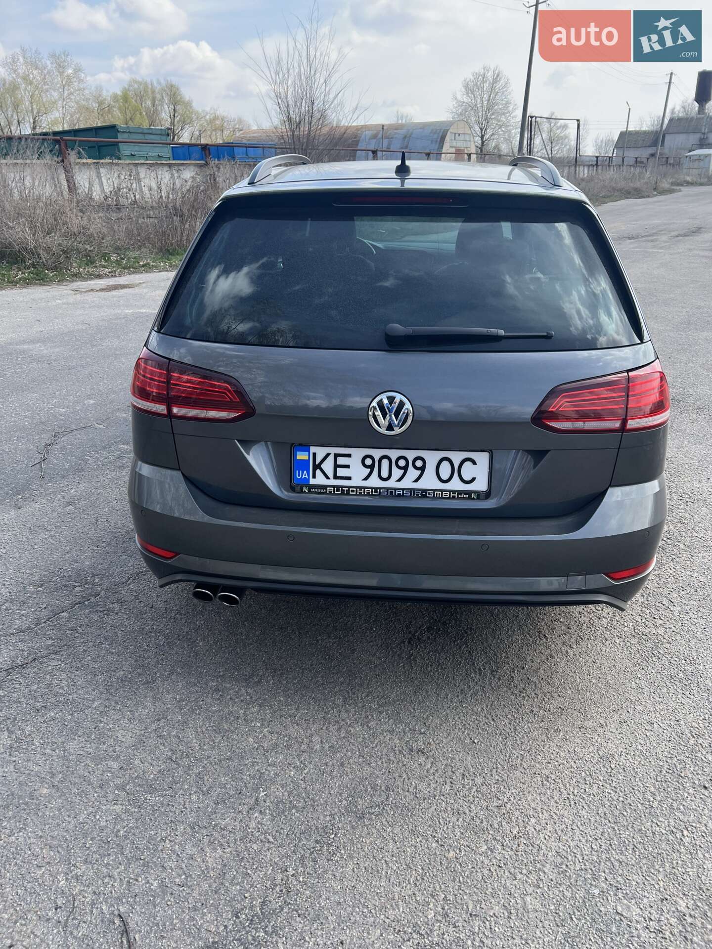 Volkswagen Golf 2017 VIN WVWZZZAUZJP535161 фото оголошення 6 з 11