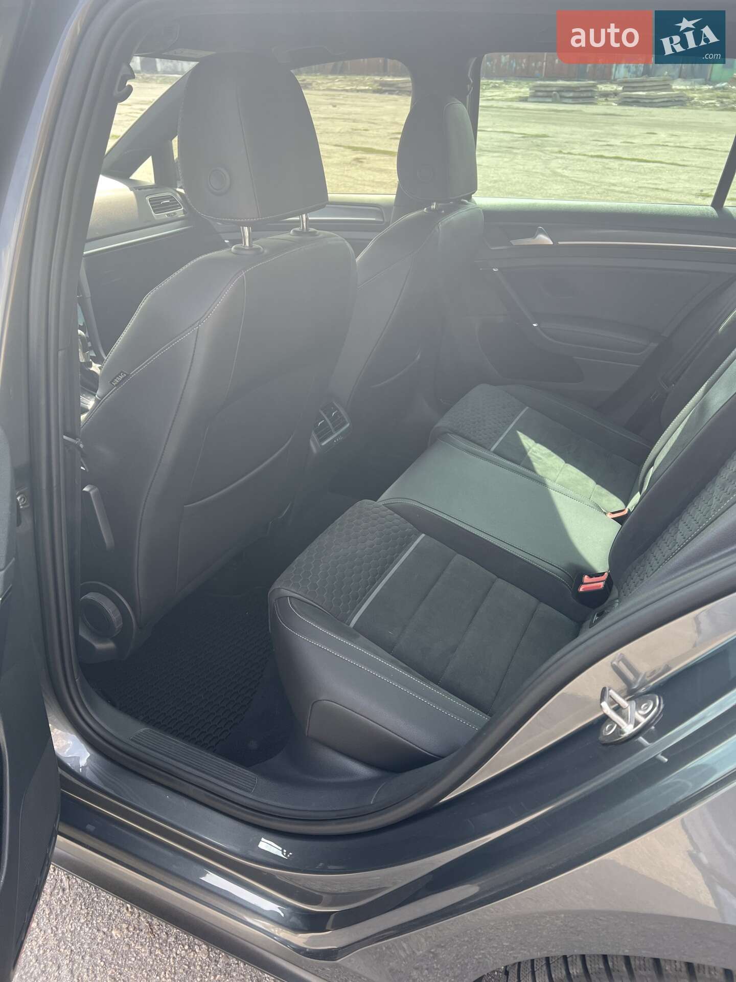 Volkswagen Golf 2017 VIN WVWZZZAUZJP535161 фото оголошення 8 з 11