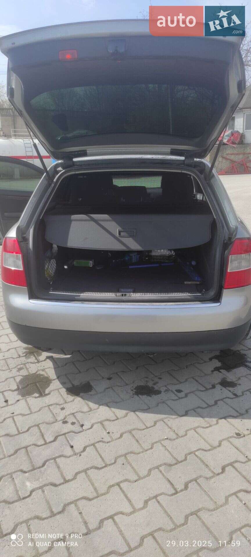 Audi A4 2002 VIN WAUZZZ8EX3A175885 фото оголошення 9 з 15