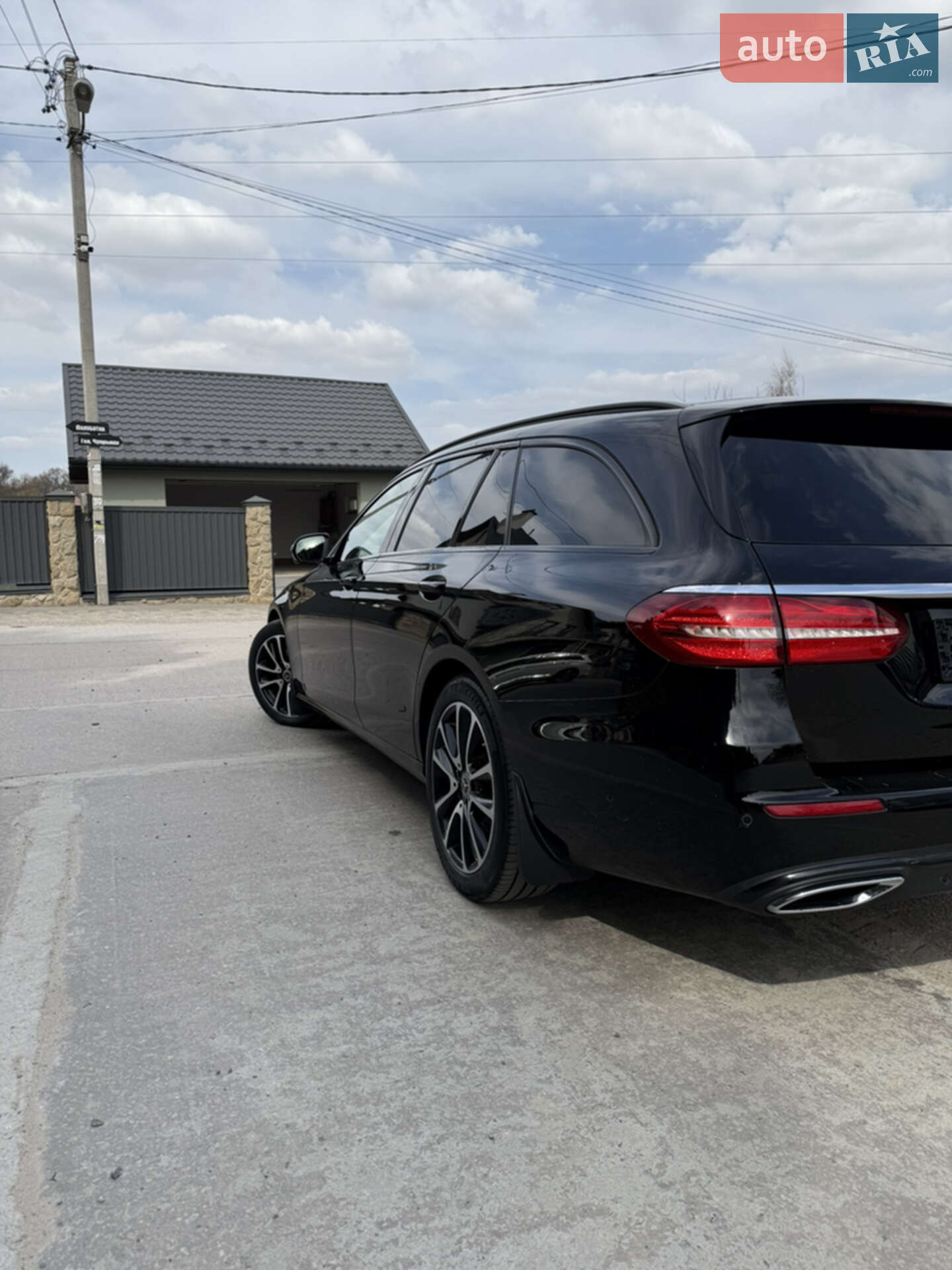 Mercedes-Benz E-Class 2020 VIN W1K2132051A843265 фото оголошення 14 з 27
