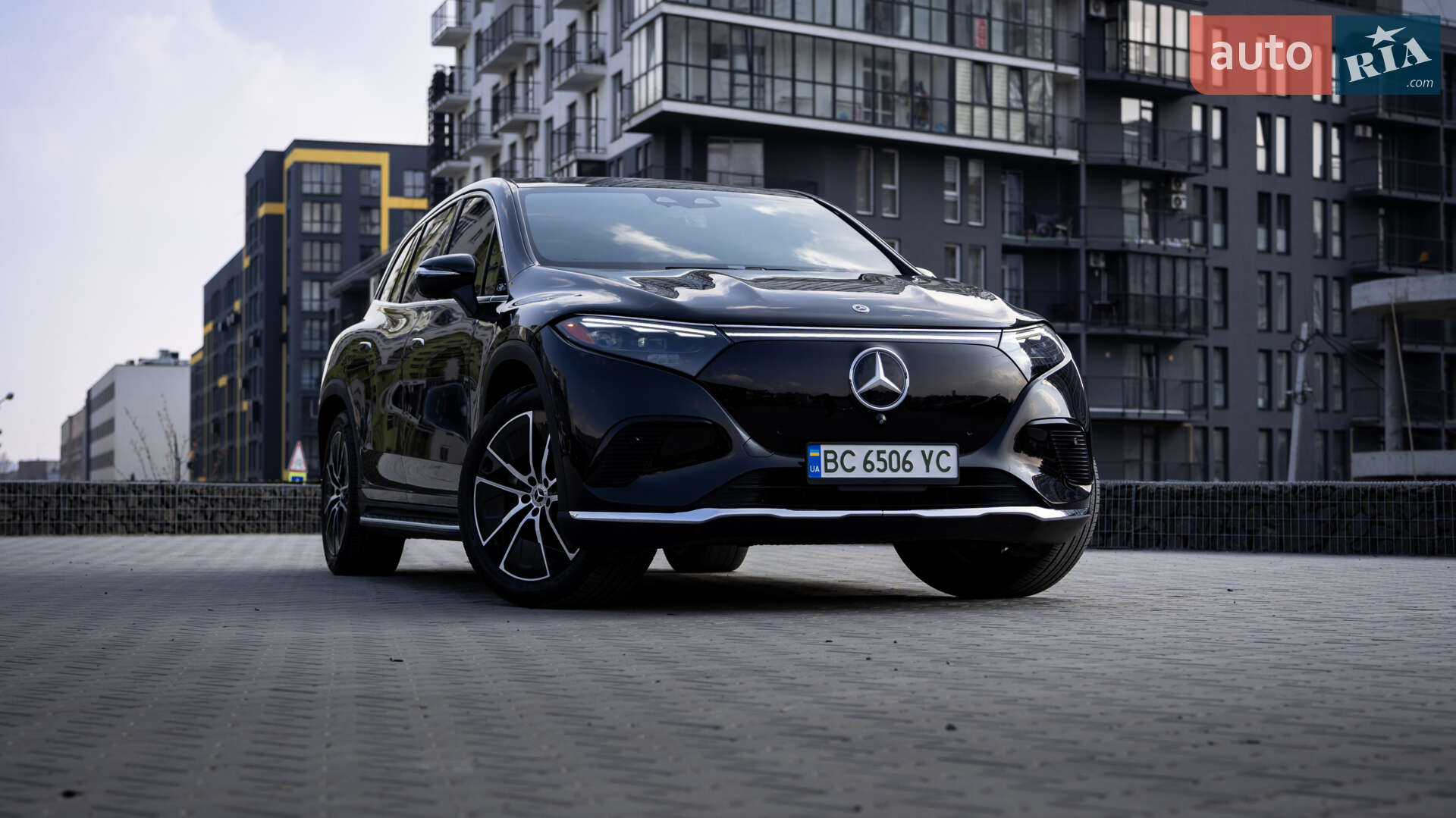 Mercedes-Benz EQS SUV 2022 VIN 4JGDM2DB7PA008593 фото оголошення 6 з 36