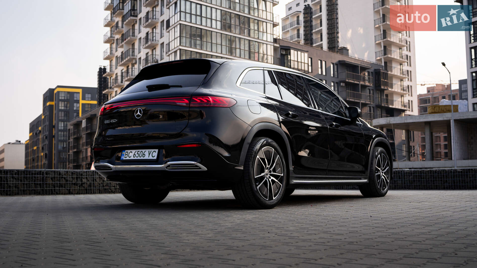 Mercedes-Benz EQS SUV 2022 VIN 4JGDM2DB7PA008593 фото оголошення 14 з 36