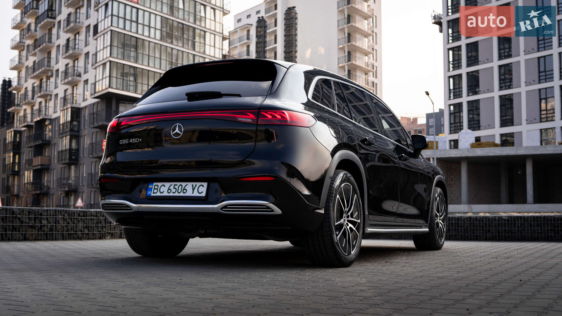 Mercedes-Benz EQS SUV 2022 VIN 4JGDM2DB7PA008593 фото оголошення 15 з 36