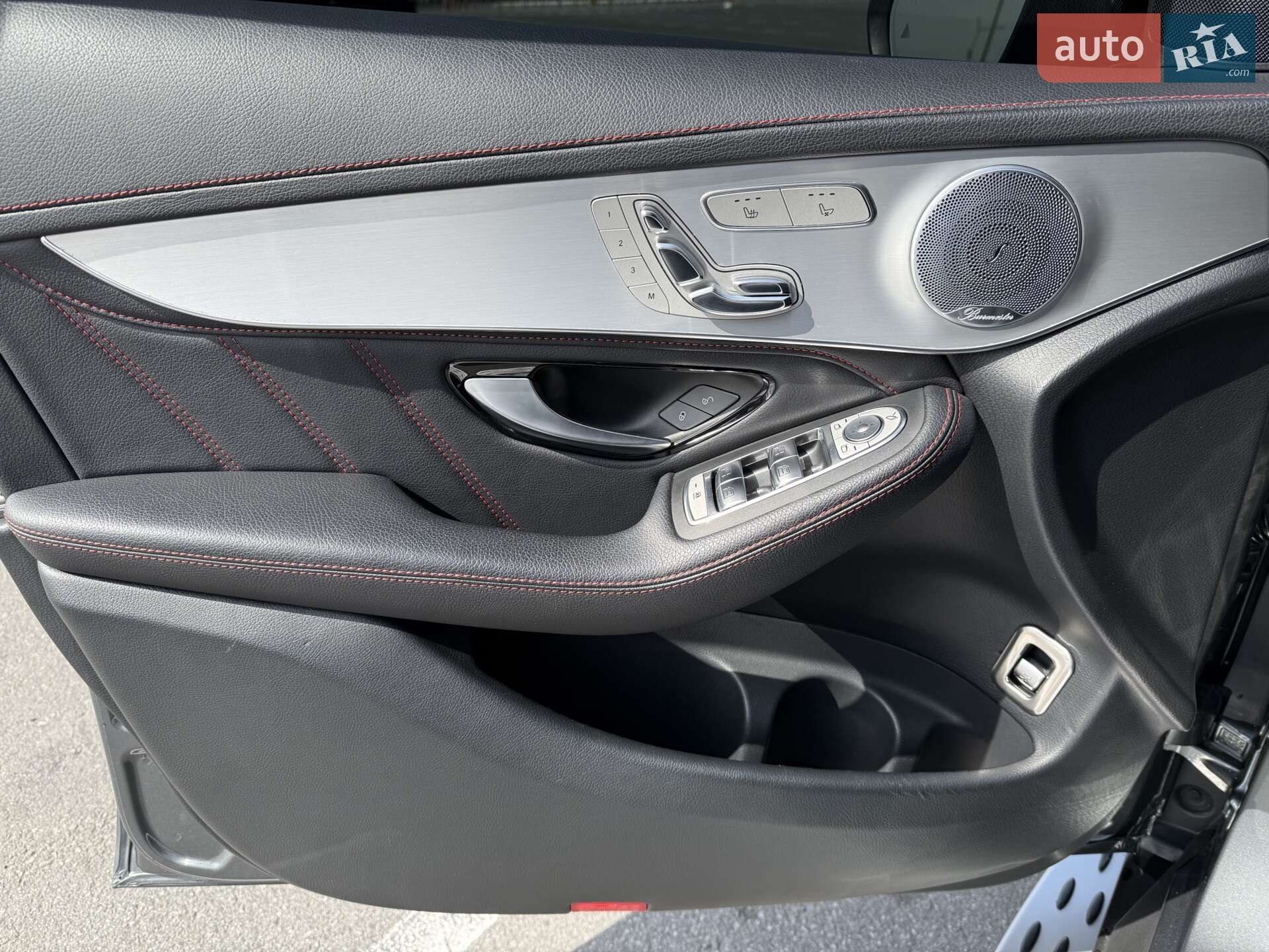 Mercedes-Benz GLC-Class 2018 VIN WDC0G6EB0KF513686 фото оголошення 12 з 23