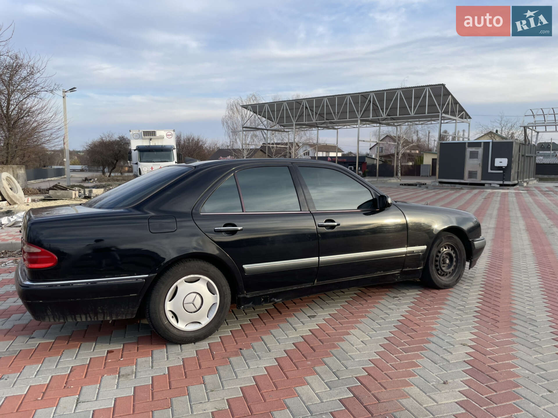 Mercedes-Benz E-Class 2000 VIN WDB2100351B035229 фото оголошення 5 з 31