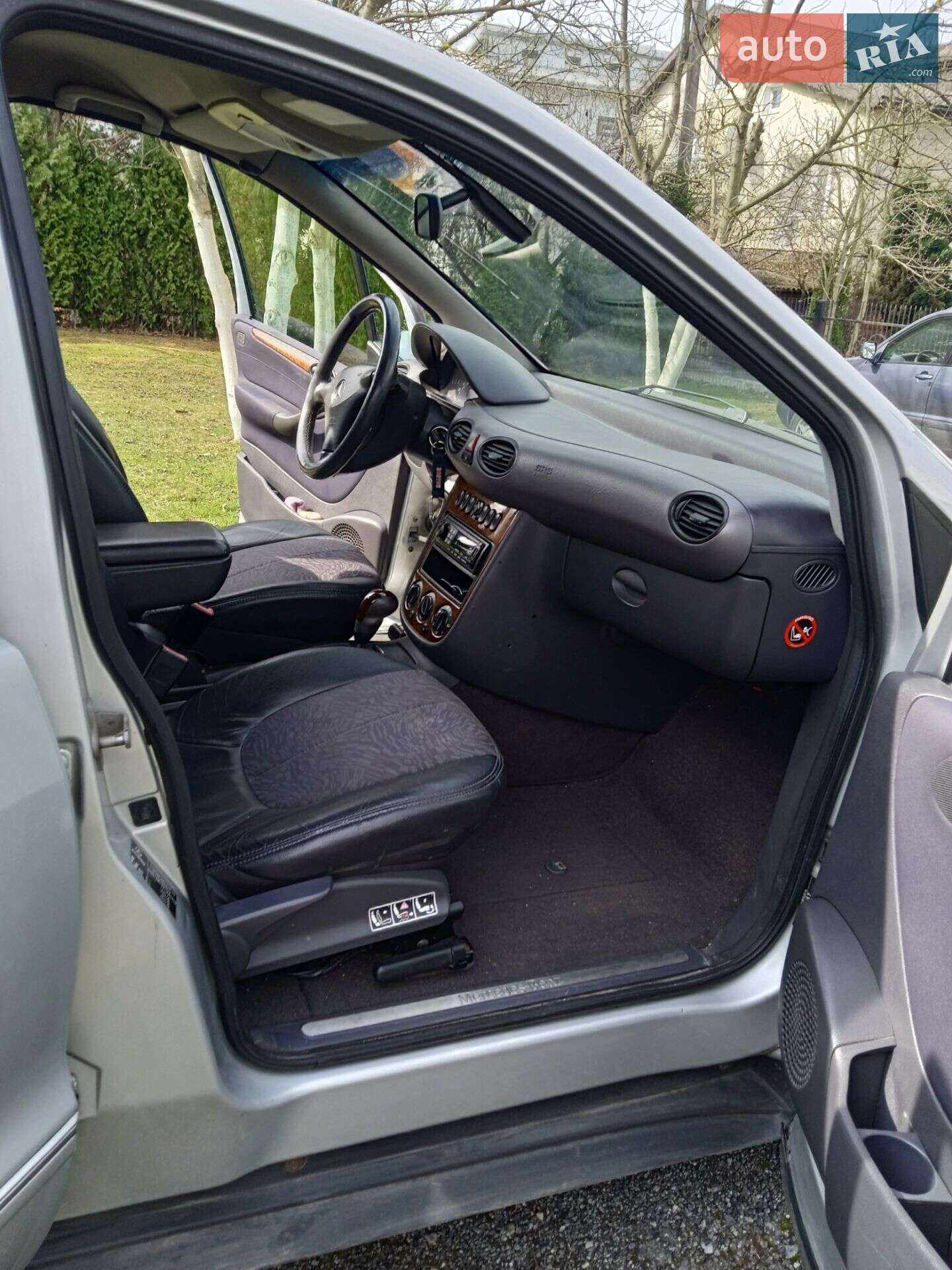 Mercedes-Benz A-Class 2001 VIN WDB1681091J685709 фото оголошення 8 з 12