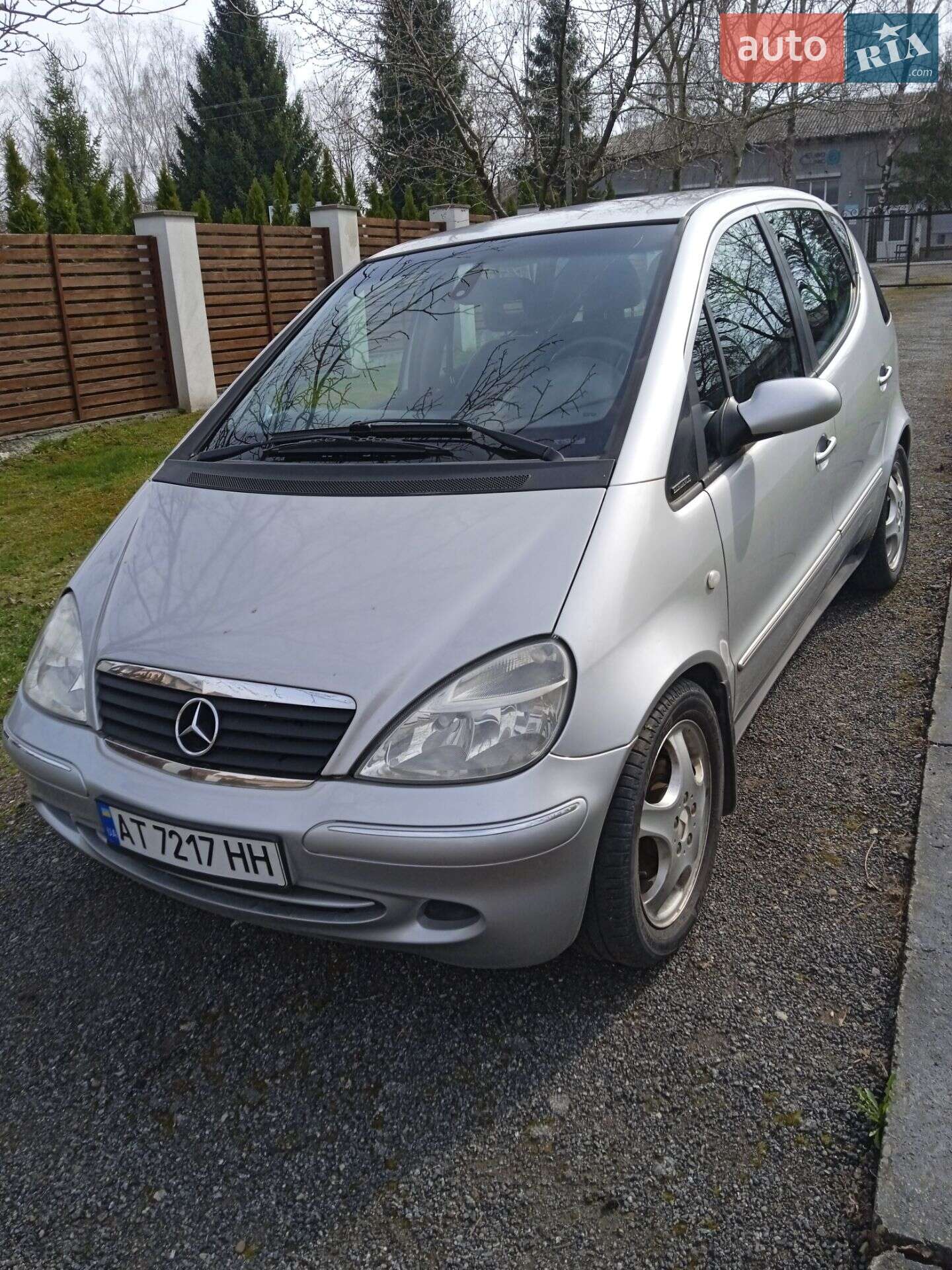 Mercedes-Benz A-Class 2001 VIN WDB1681091J685709 фото оголошення 2 з 12
