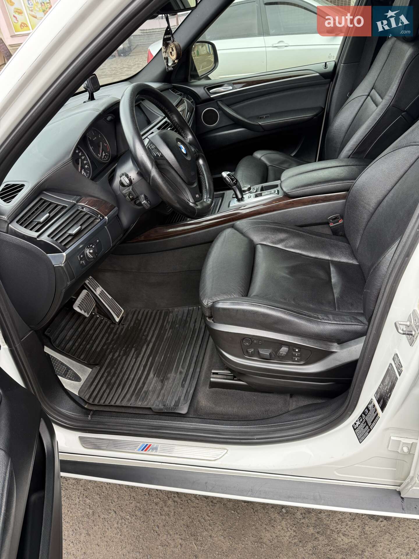 BMW X5 2012 VIN WBAZW610X0L573233 фото оголошення 41 з 48