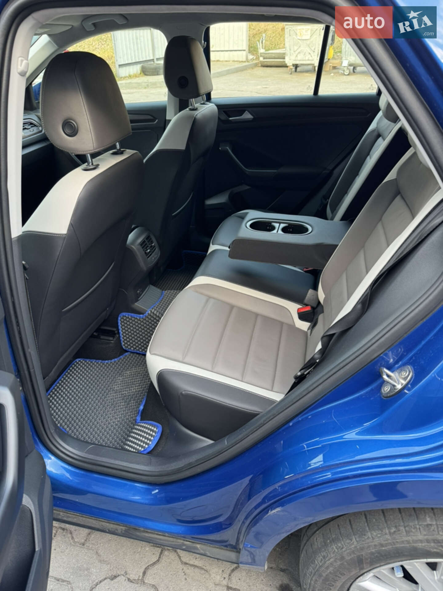 Volkswagen T-Roc 2018 VIN WVGZZZA1ZJV048175 фото оголошення 26 з 29