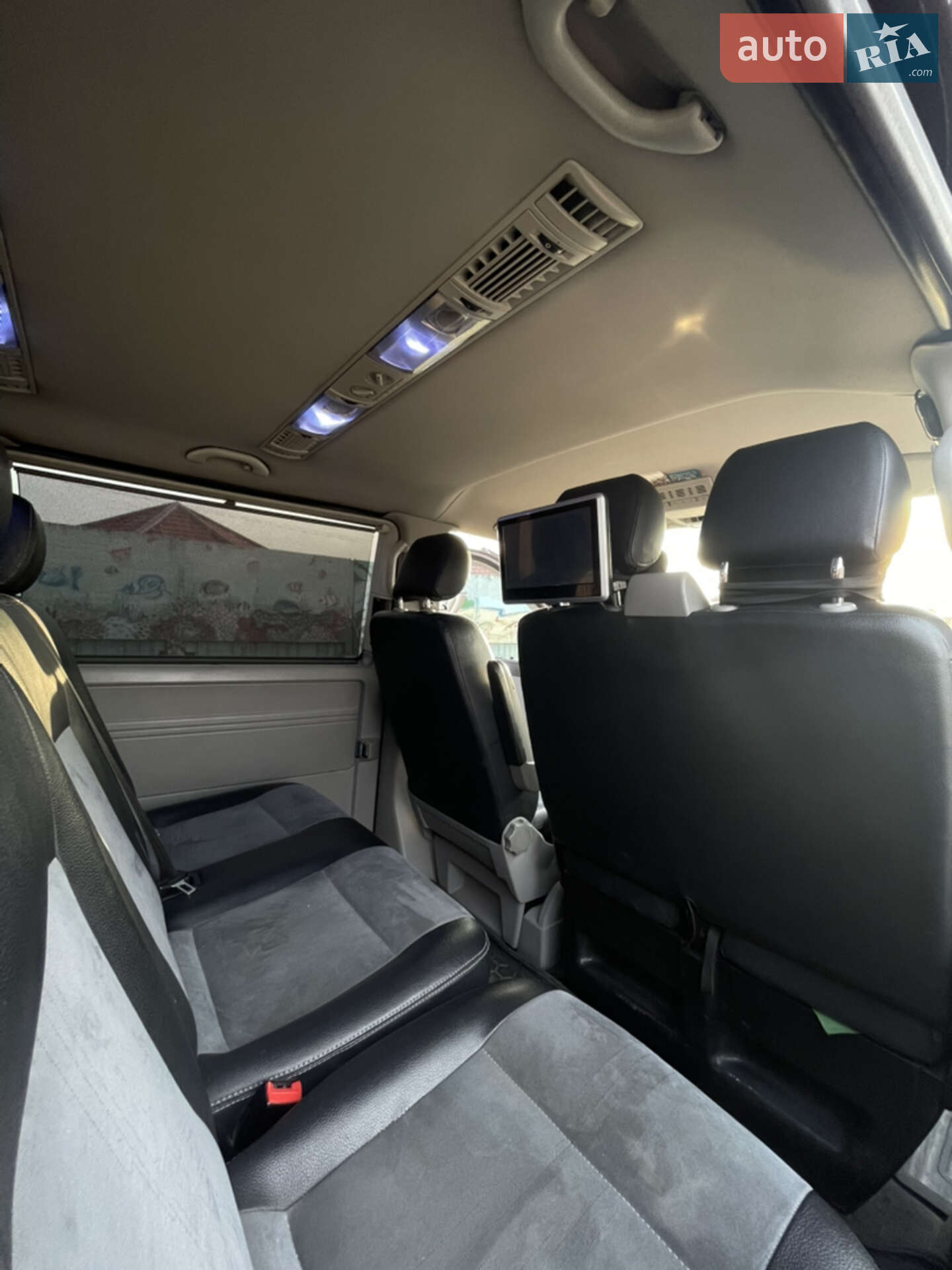 Volkswagen Caravelle 2011 VIN WV2ZZZ7HZBH107249 фото оголошення 7 з 23