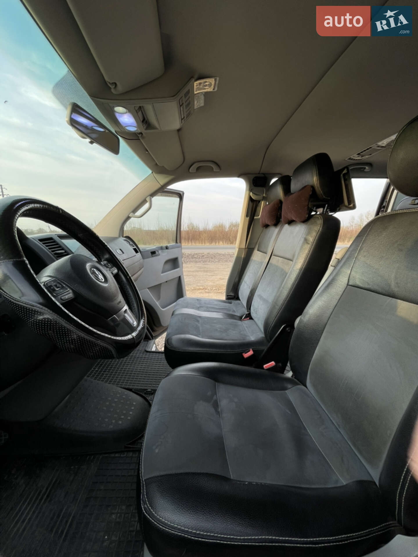 Volkswagen Caravelle 2011 VIN WV2ZZZ7HZBH107249 фото оголошення 9 з 23