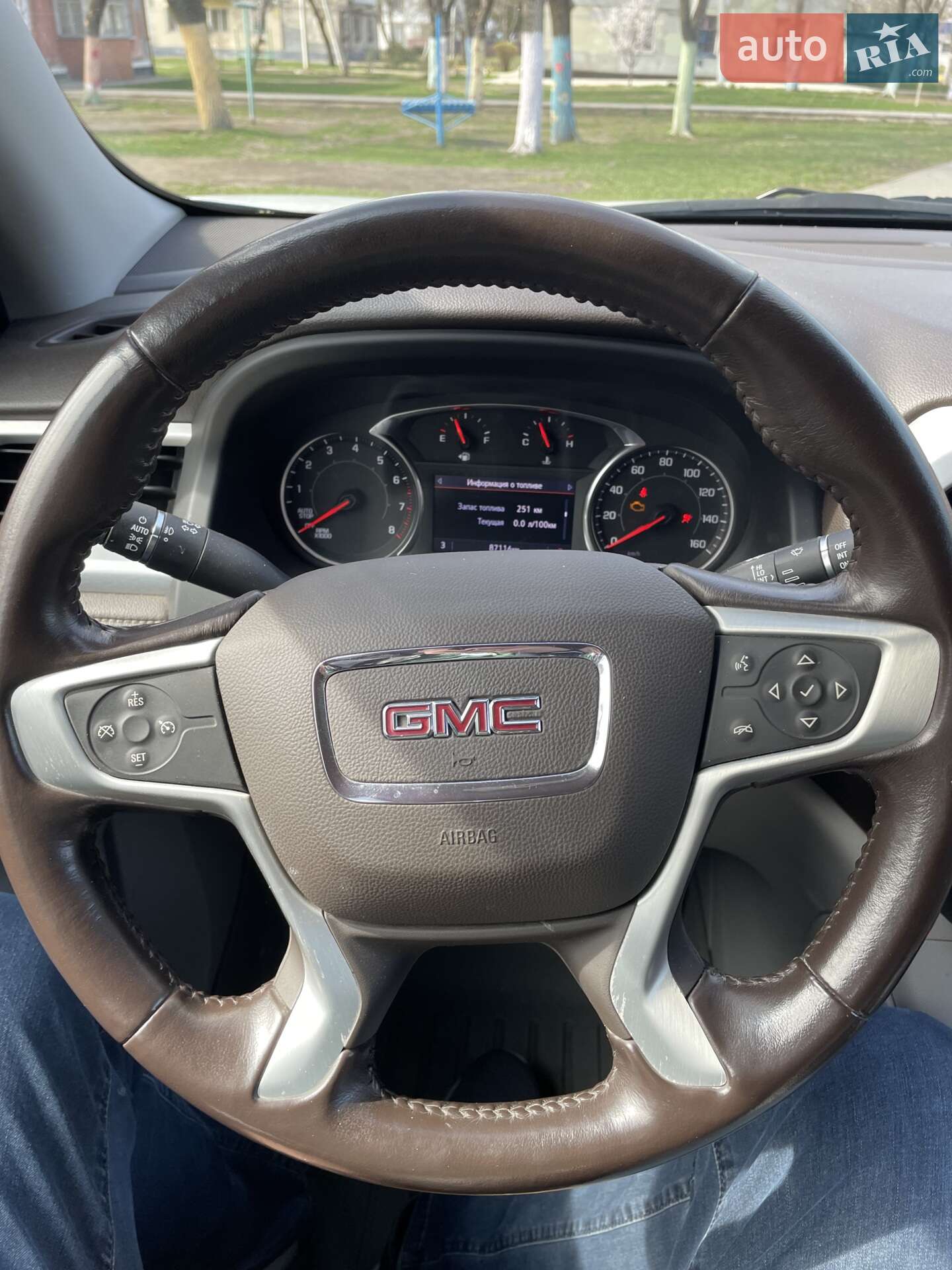 GMC Acadia 2020 VIN 1GKKNML42LZ189481 фото оголошення 2 з 28