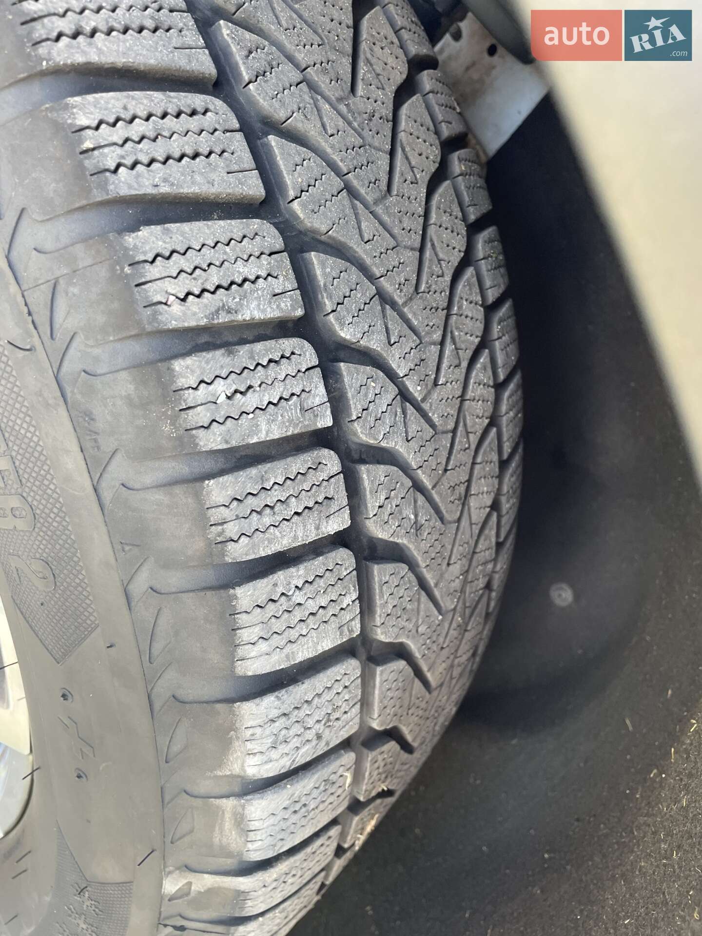 GMC Acadia 2020 VIN 1GKKNML42LZ189481 фото оголошення 25 з 28