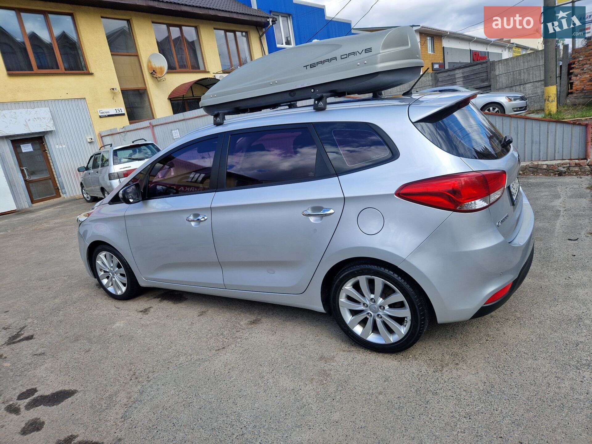 Kia Carens 2013 VIN KNAHU814BEK023813 фото оголошення 10 з 35