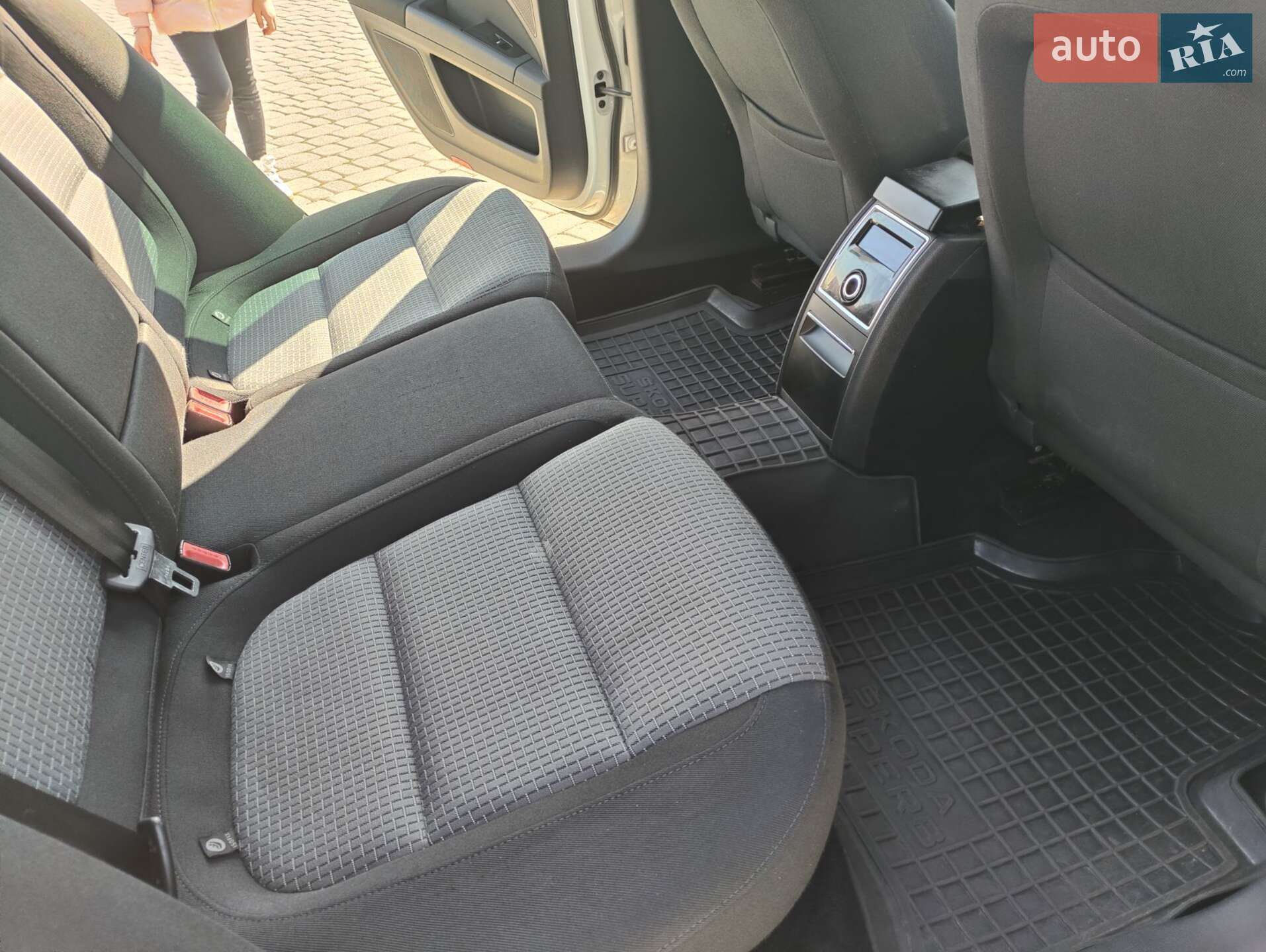 Skoda Superb 2013 VIN TMBJJ73T2D9038220 фото оголошення 20 з 58