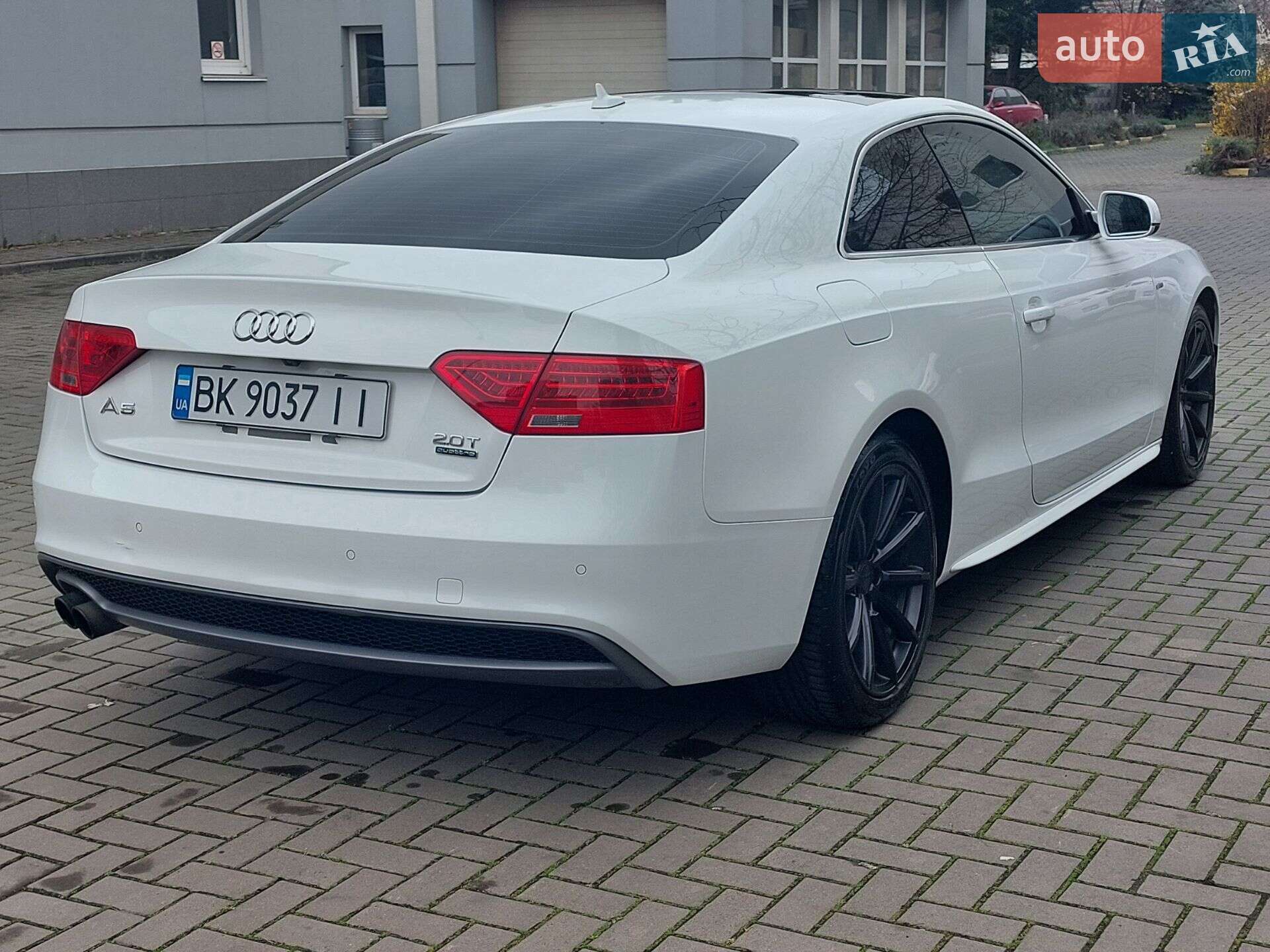 Audi A5 2015 VIN WAUM2AFR1GA030035 фото оголошення 5 з 13