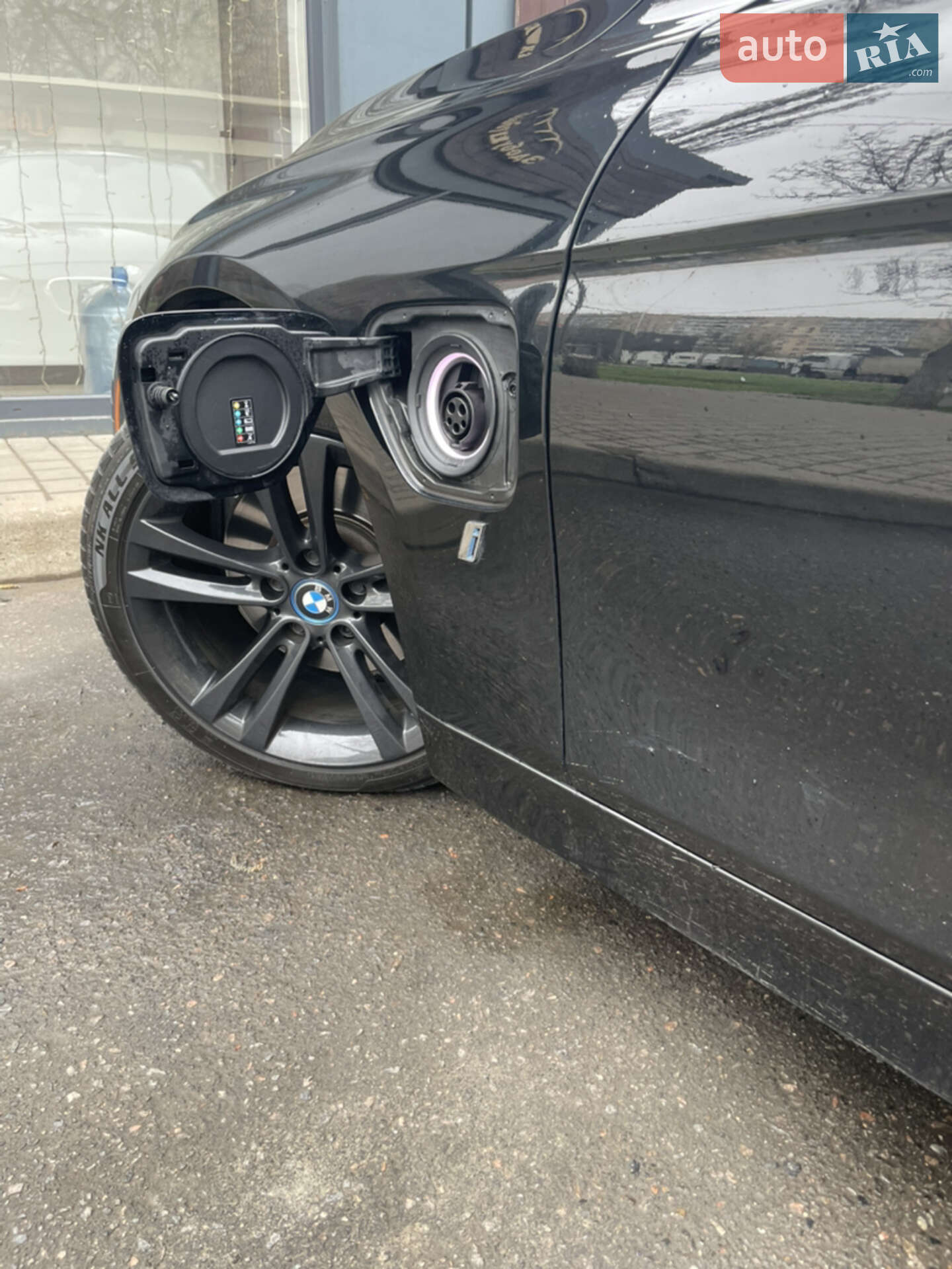 BMW 3 Series 2018 VIN WBA8E1C5XJA756428 фото оголошення 7 з 78