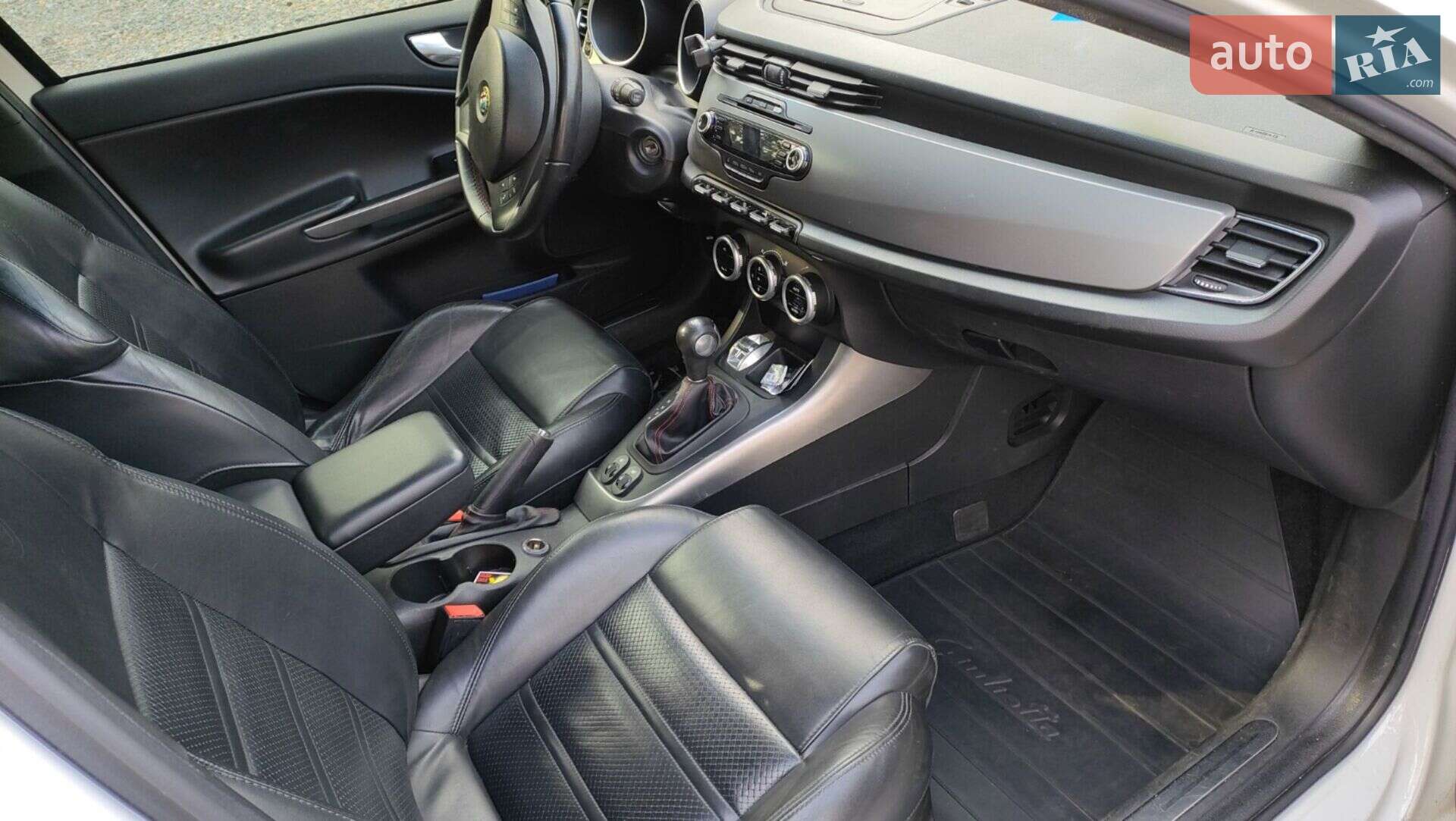 Alfa Romeo Giulietta 2013 VIN ZAR94000007308118 фото оголошення 3 з 21