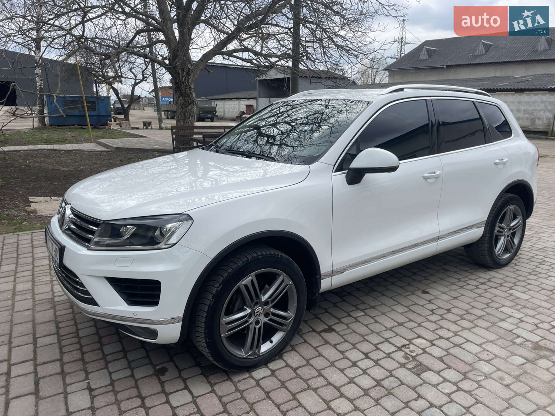 Volkswagen Touareg 2018 VIN WVGZZZ7PZJD014124 фото оголошення 5 з 30