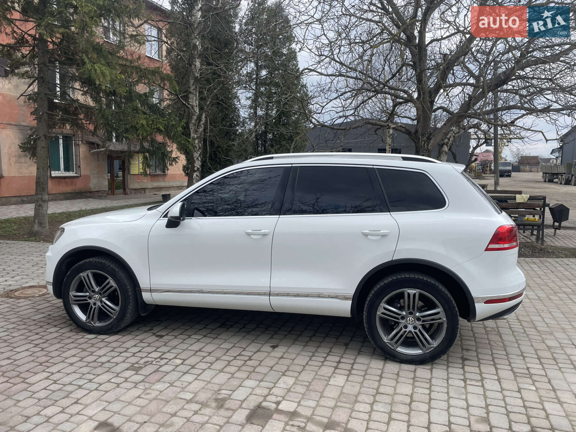 Volkswagen Touareg 2018 VIN WVGZZZ7PZJD014124 фото оголошення 7 з 30