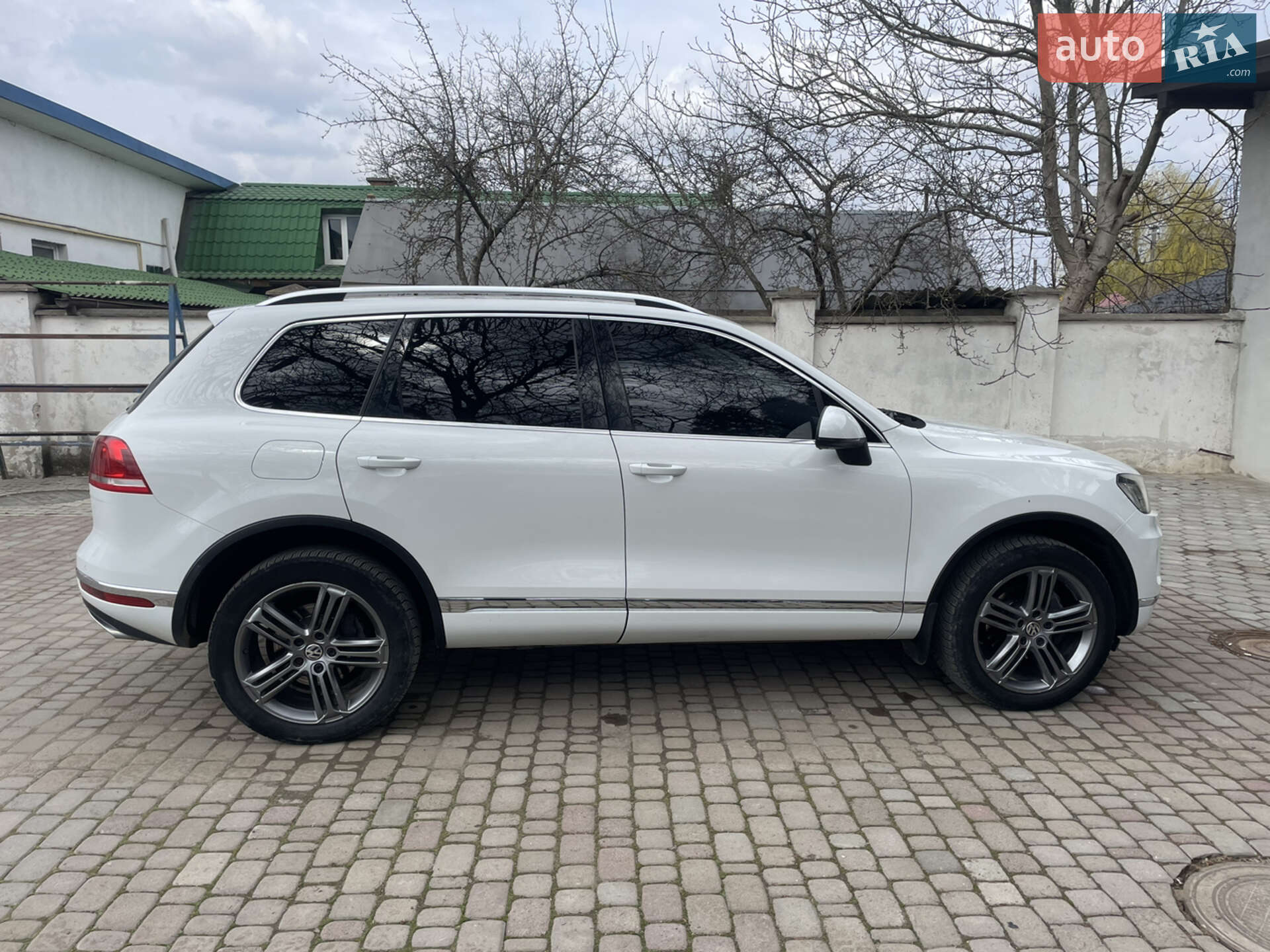 Volkswagen Touareg 2018 VIN WVGZZZ7PZJD014124 фото оголошення 13 з 30