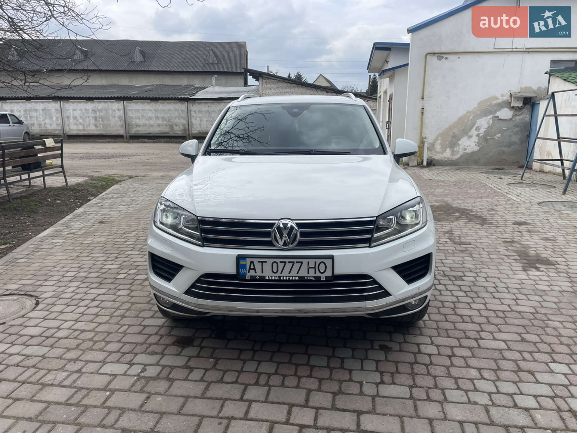 Volkswagen Touareg 2018 VIN WVGZZZ7PZJD014124 фото оголошення 17 з 30