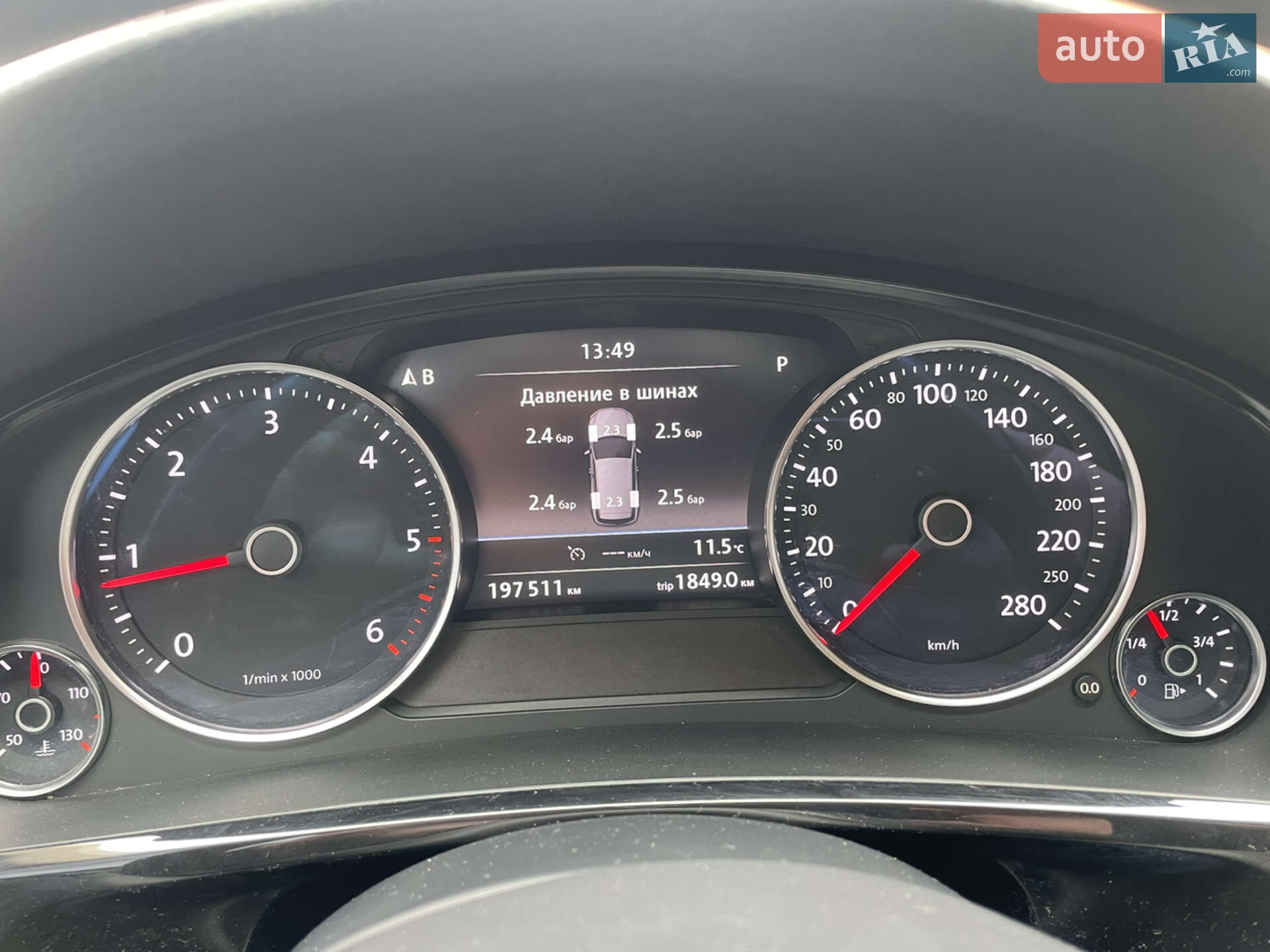 Volkswagen Touareg 2018 VIN WVGZZZ7PZJD014124 фото оголошення 21 з 30