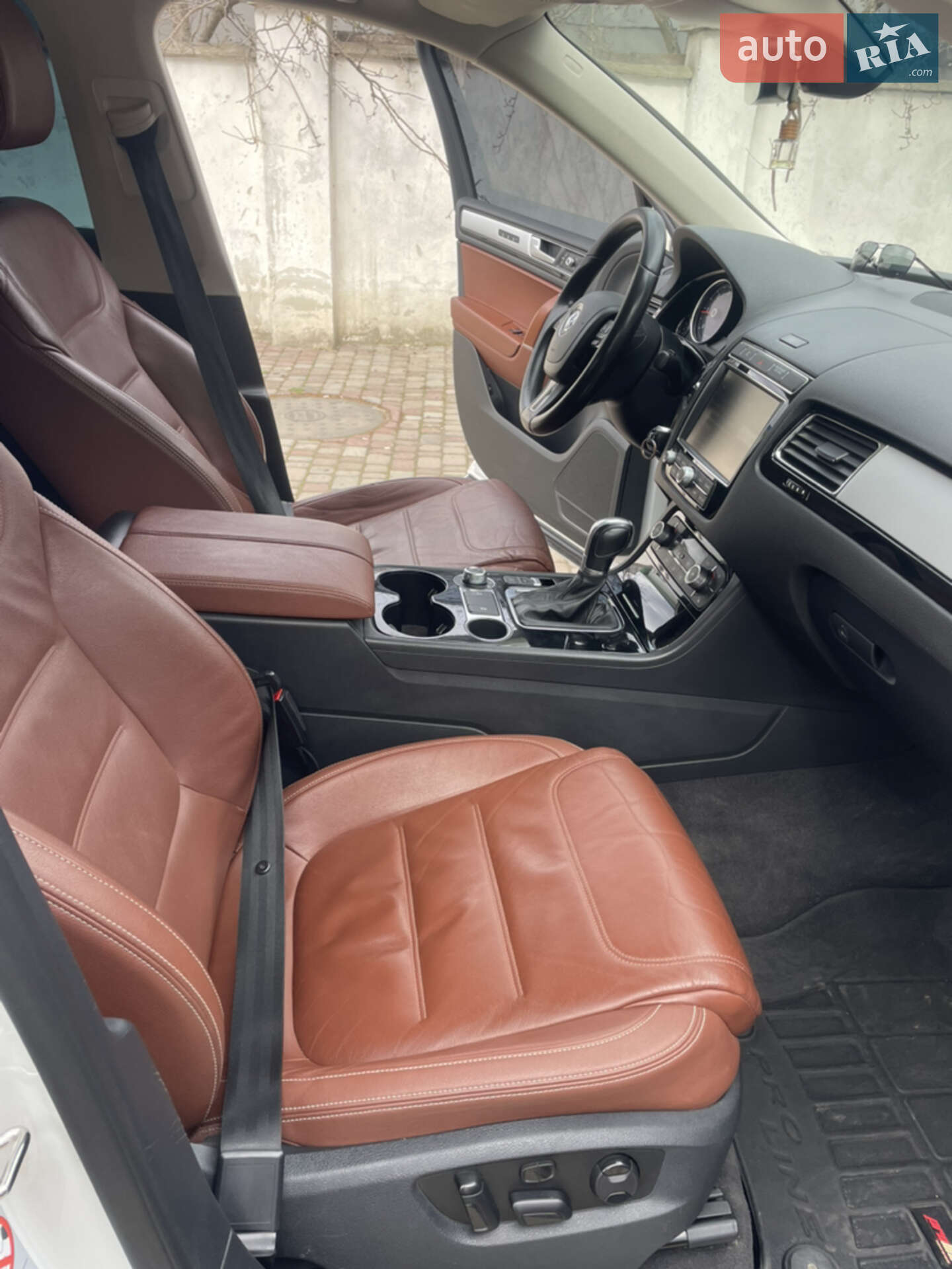 Volkswagen Touareg 2018 VIN WVGZZZ7PZJD014124 фото оголошення 26 з 30
