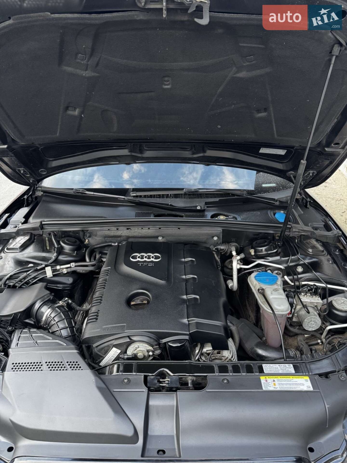 Audi A5 2011 VIN WAULFAFR7CA021866 фото оголошення 42 з 42