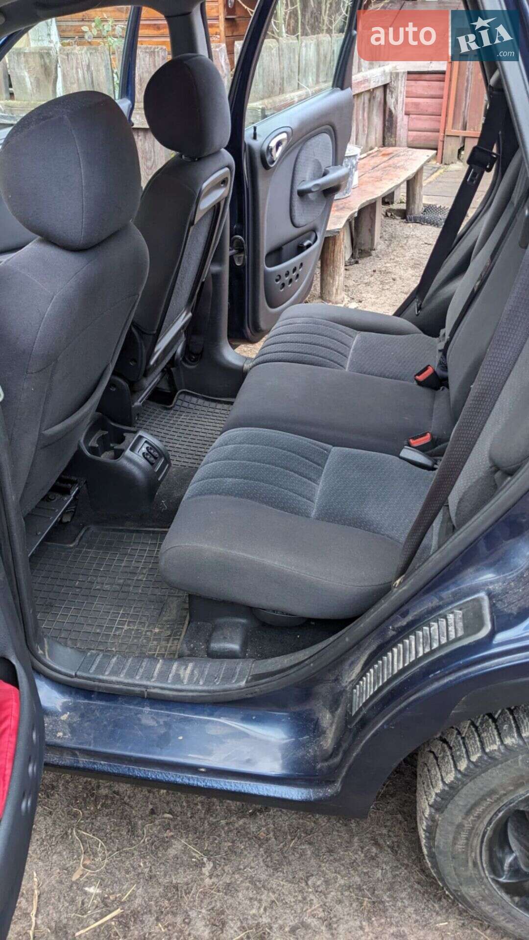 Chrysler PT Cruiser 2003 VIN 1C8FYN8U53T600165 фото оголошення 9 з 26