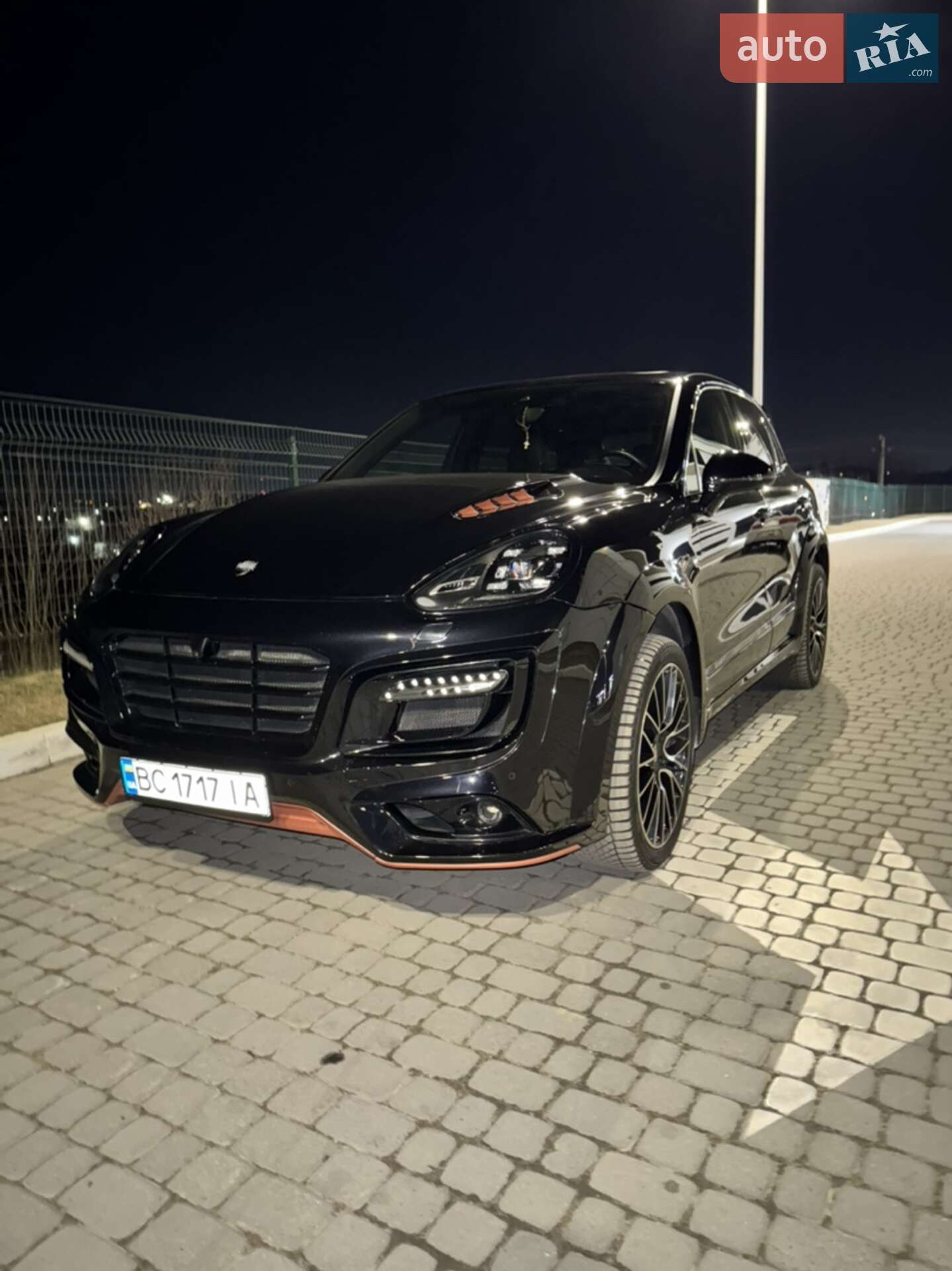 Porsche Cayenne 2016 VIN WP1ZZZ92ZGKA50132 фото оголошення 2 з 35