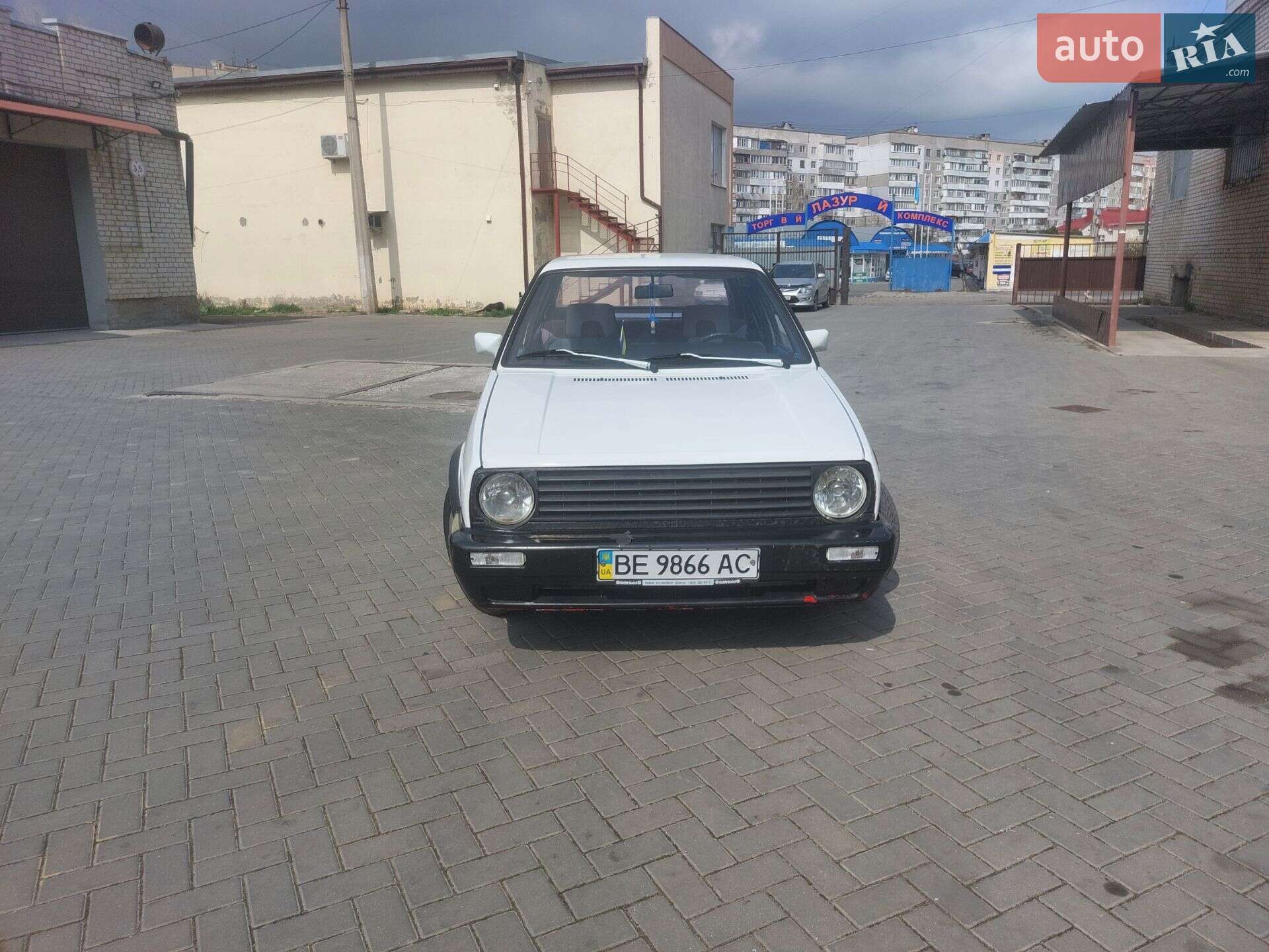 Volkswagen Jetta 1986 VIN WVWZZZ16ZHW232625 фото оголошення 2 з 12