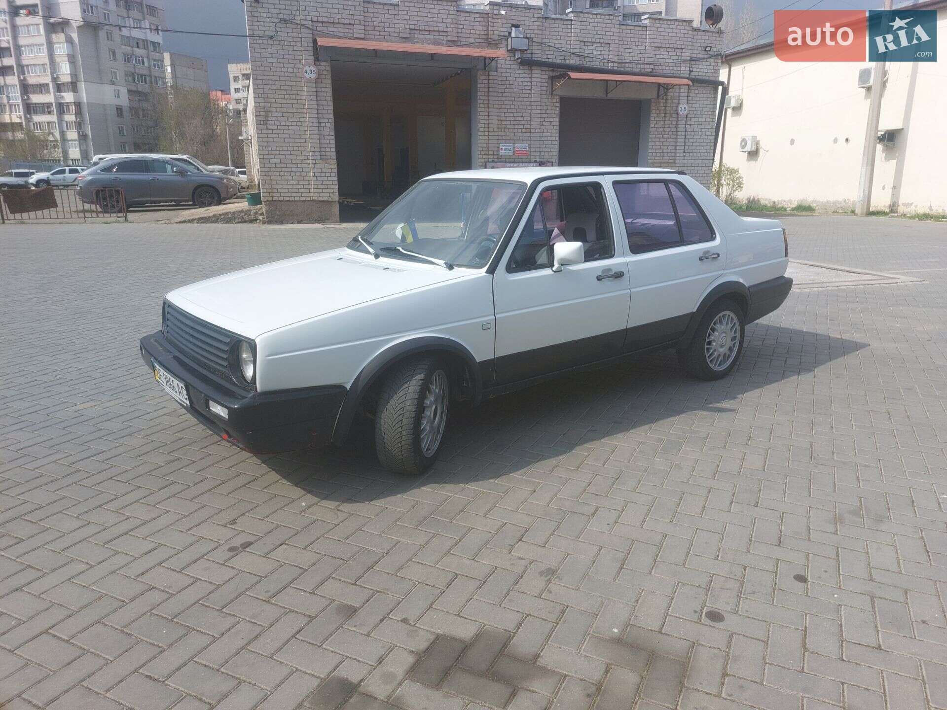 Volkswagen Jetta 1986 VIN WVWZZZ16ZHW232625 фото оголошення 3 з 12