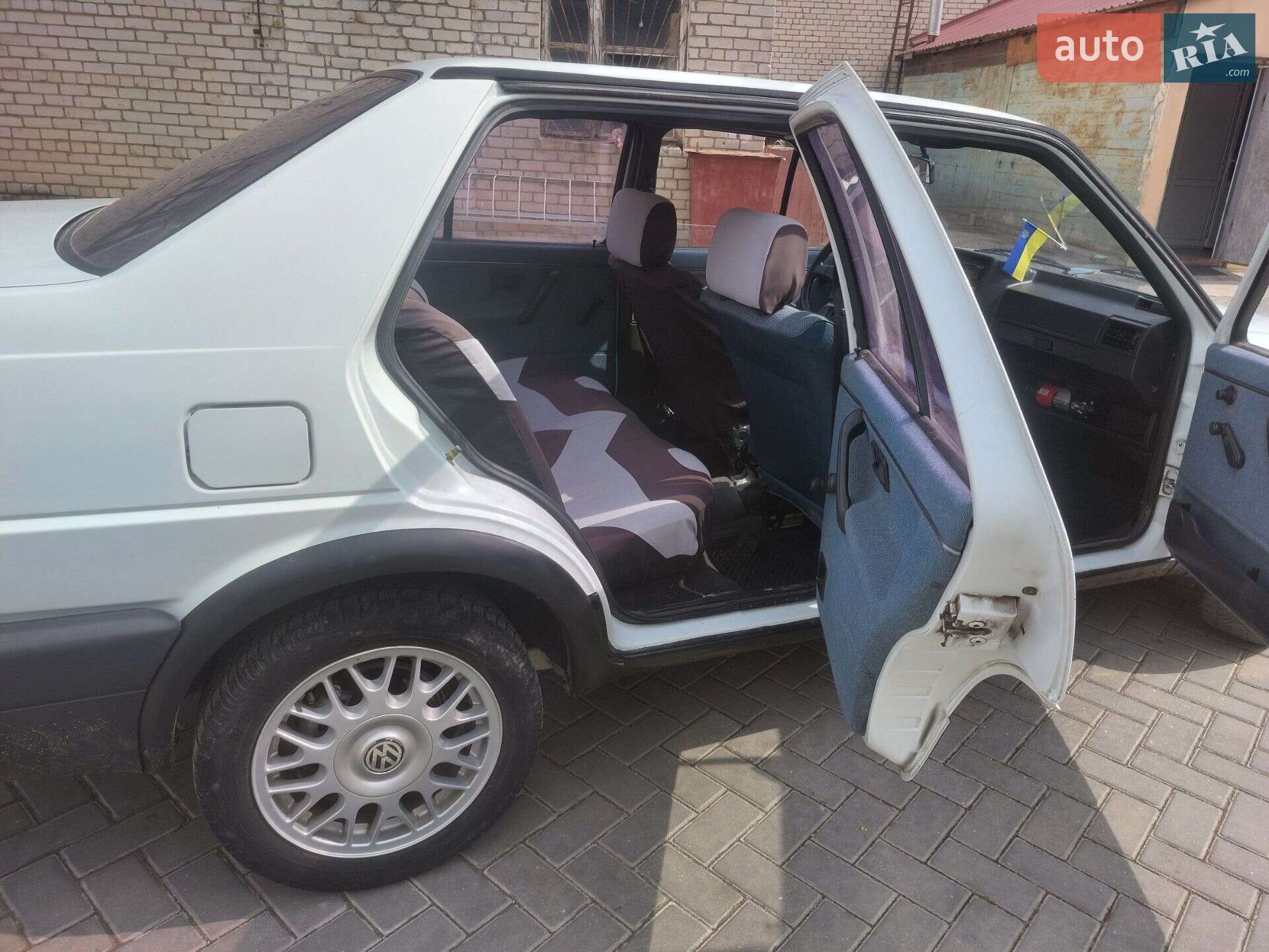 Volkswagen Jetta 1986 VIN WVWZZZ16ZHW232625 фото оголошення 11 з 12