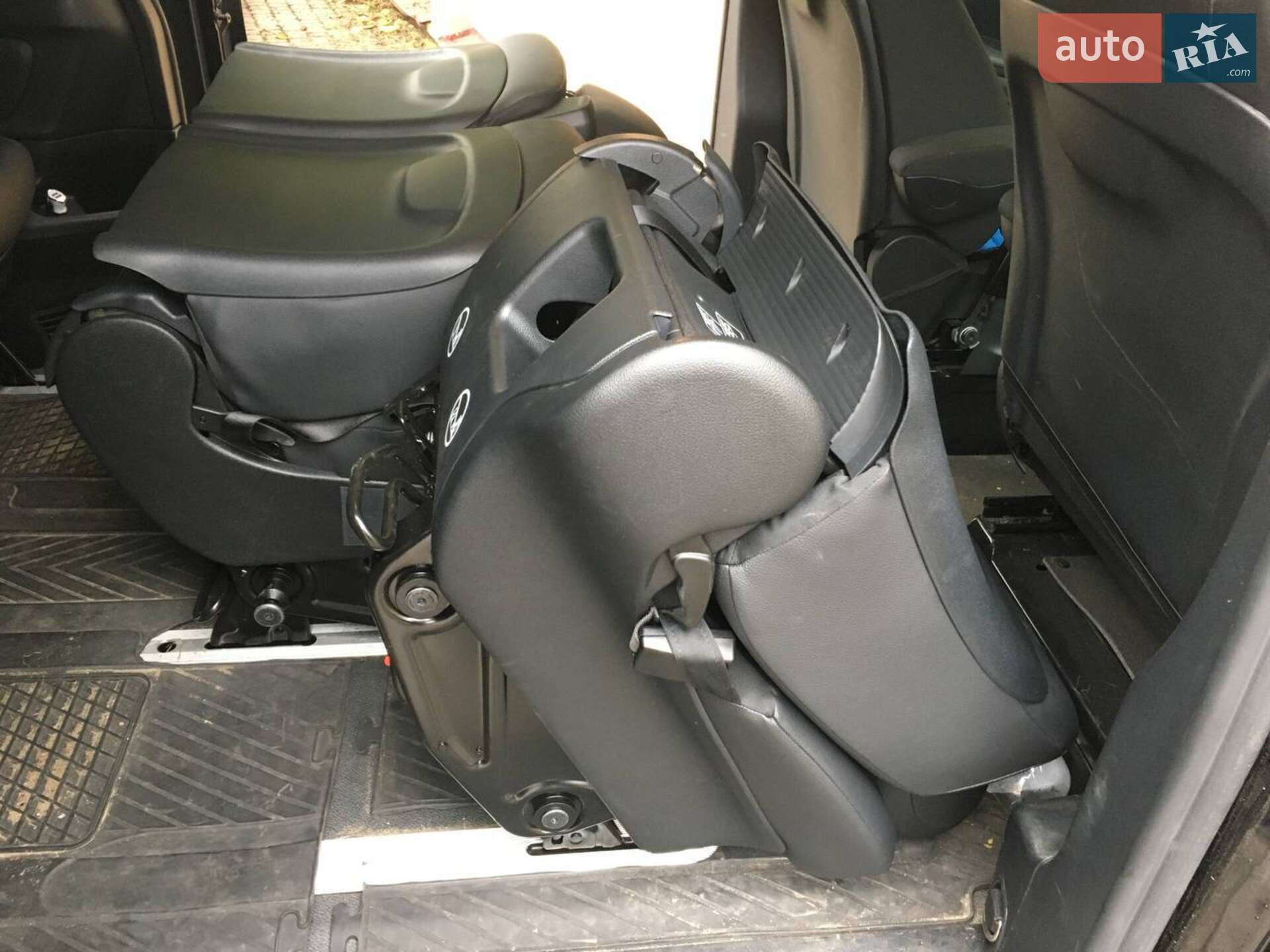 Mercedes-Benz Vito 2018 VIN WD4PG2EE2K3513526 фото оголошення 13 з 26