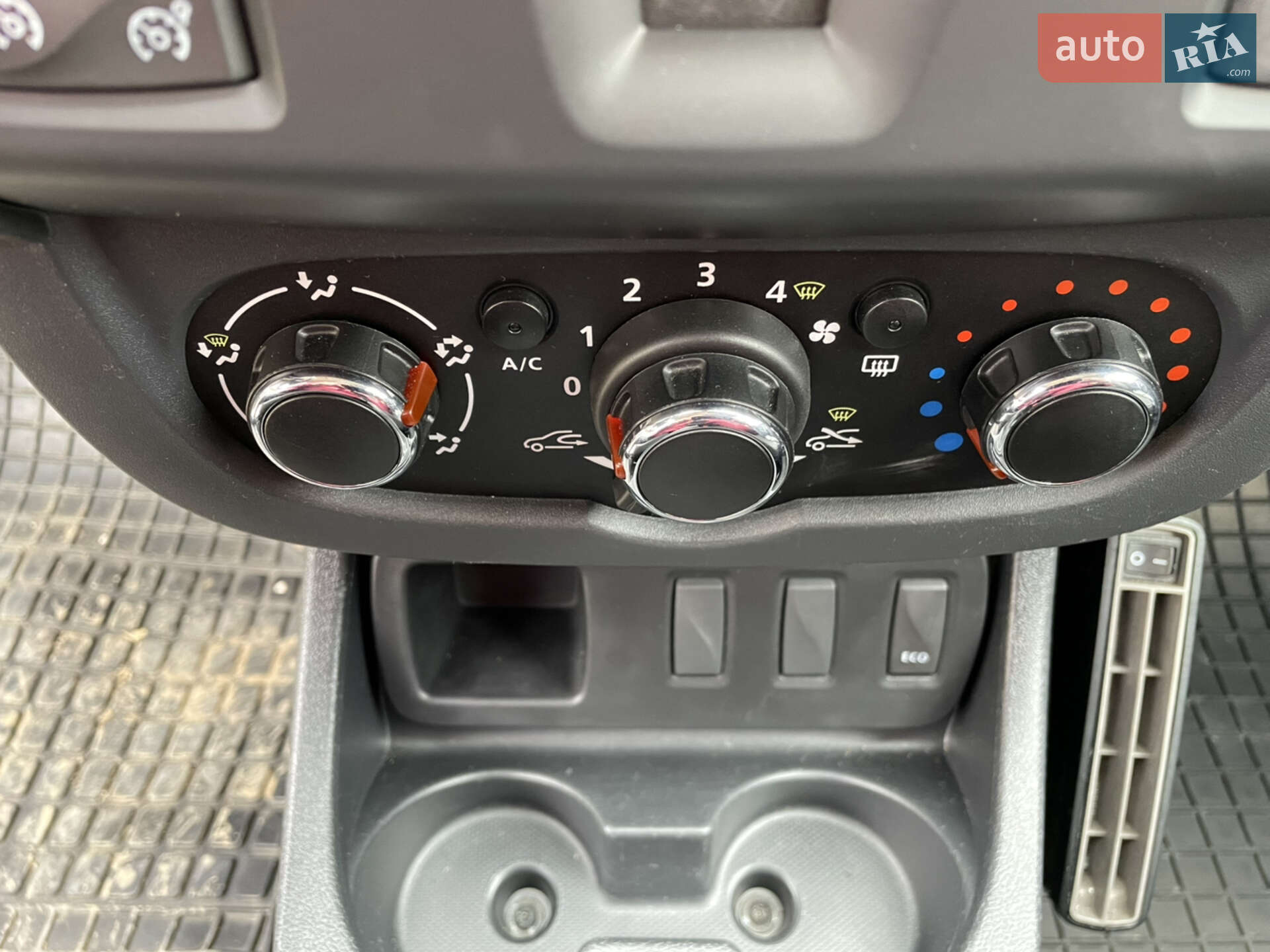 Dacia Duster 2015 VIN UU1HSDA2652584711 фото оголошення 20 з 34