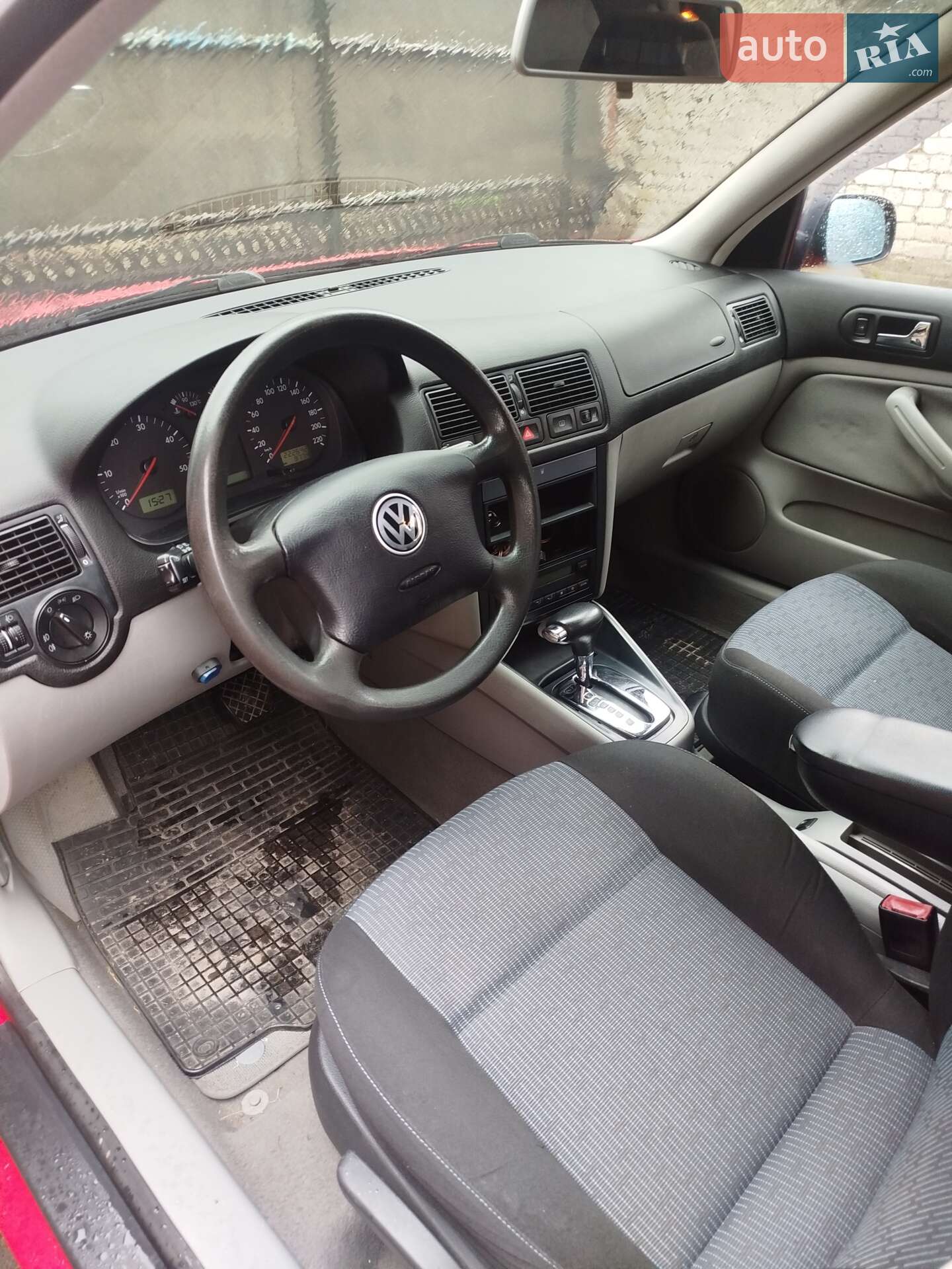Volkswagen Golf 1999 VIN WVWZZZ1JZYW375069 фото оголошення 4 з 7