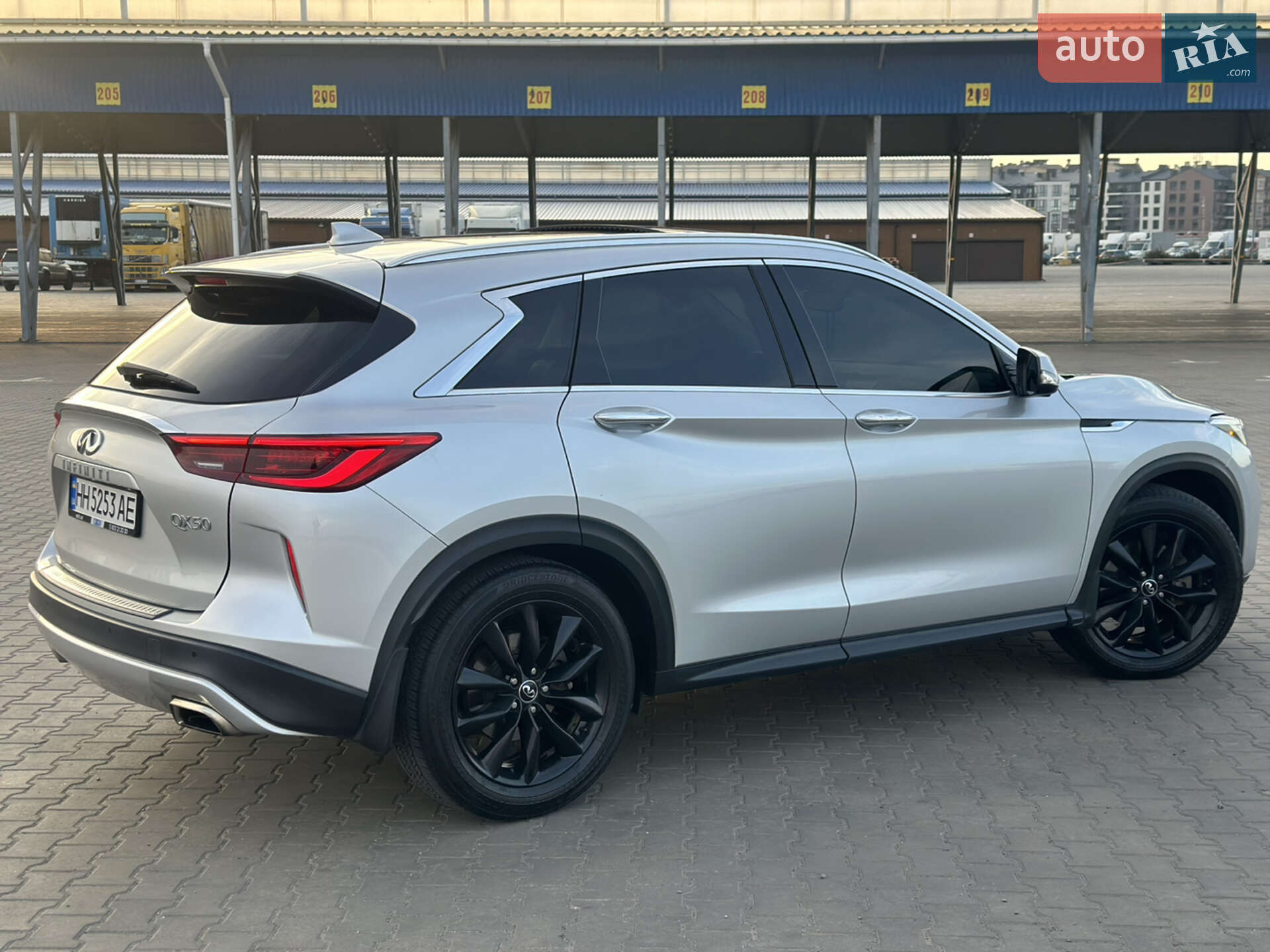 Infiniti QX50 2018 VIN 3PCAJ5M16KF107320 фото оголошення 10 з 48