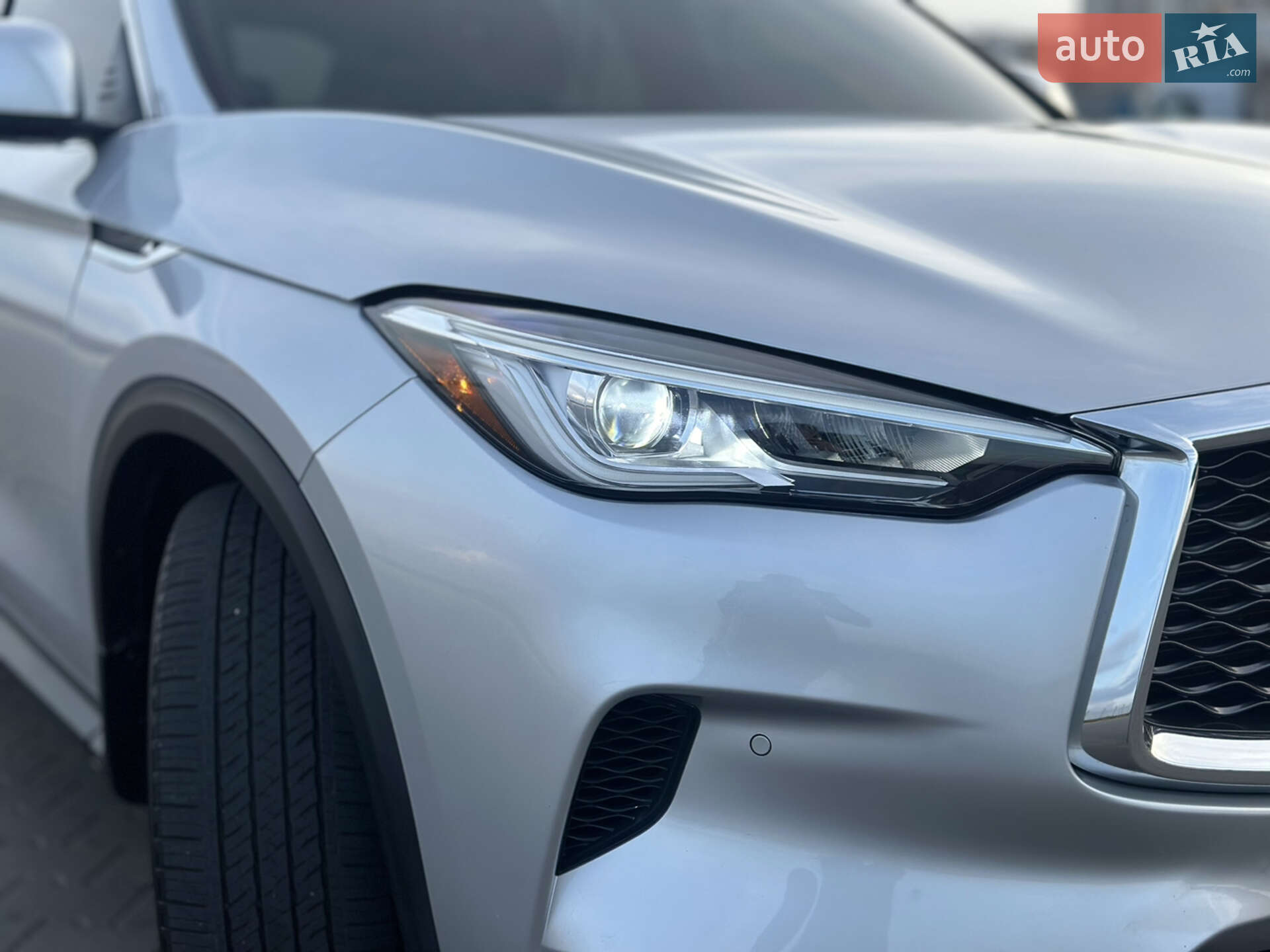 Infiniti QX50 2018 VIN 3PCAJ5M16KF107320 фото оголошення 13 з 48
