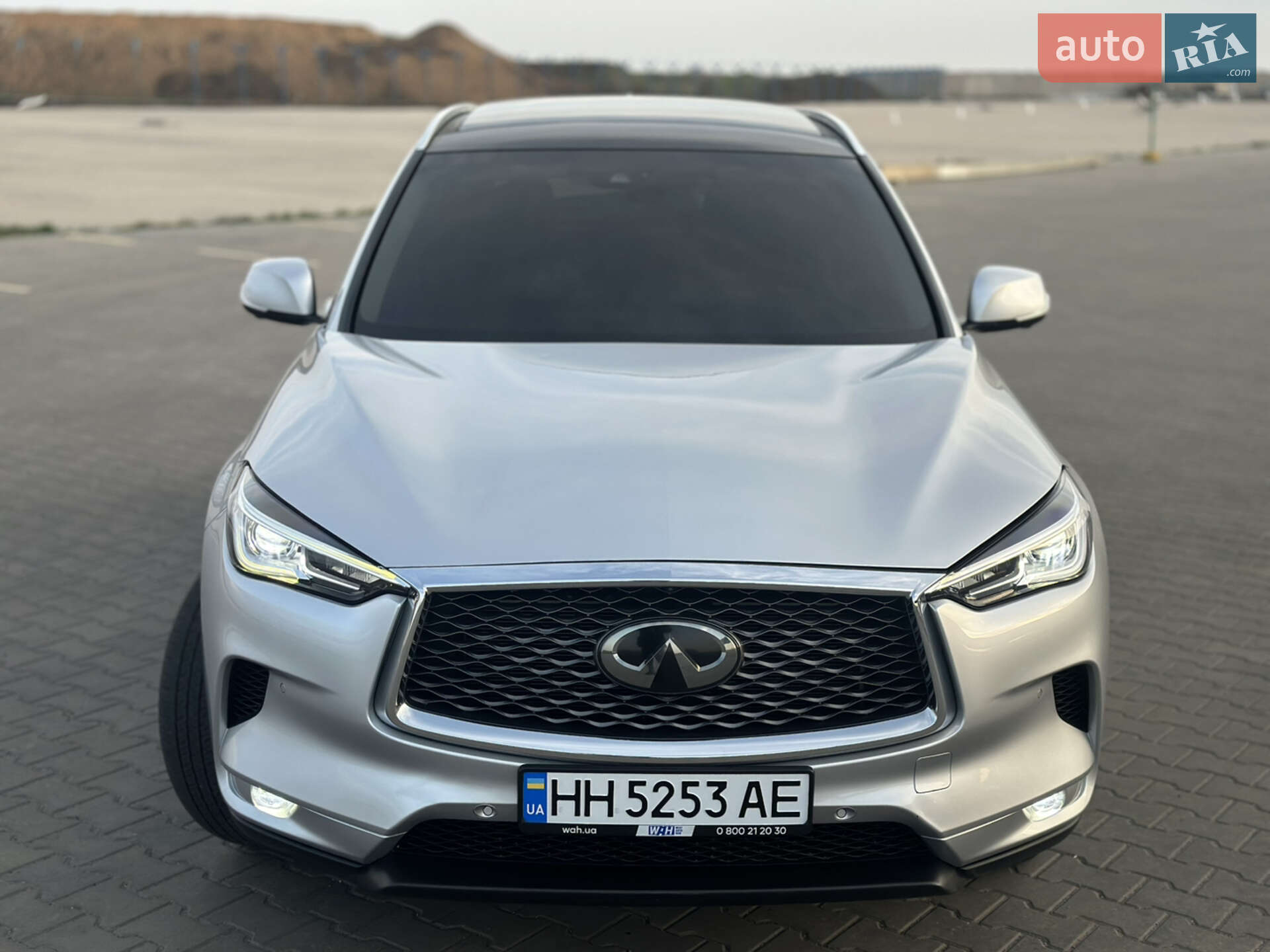 Infiniti QX50 2018 VIN 3PCAJ5M16KF107320 фото оголошення 15 з 48